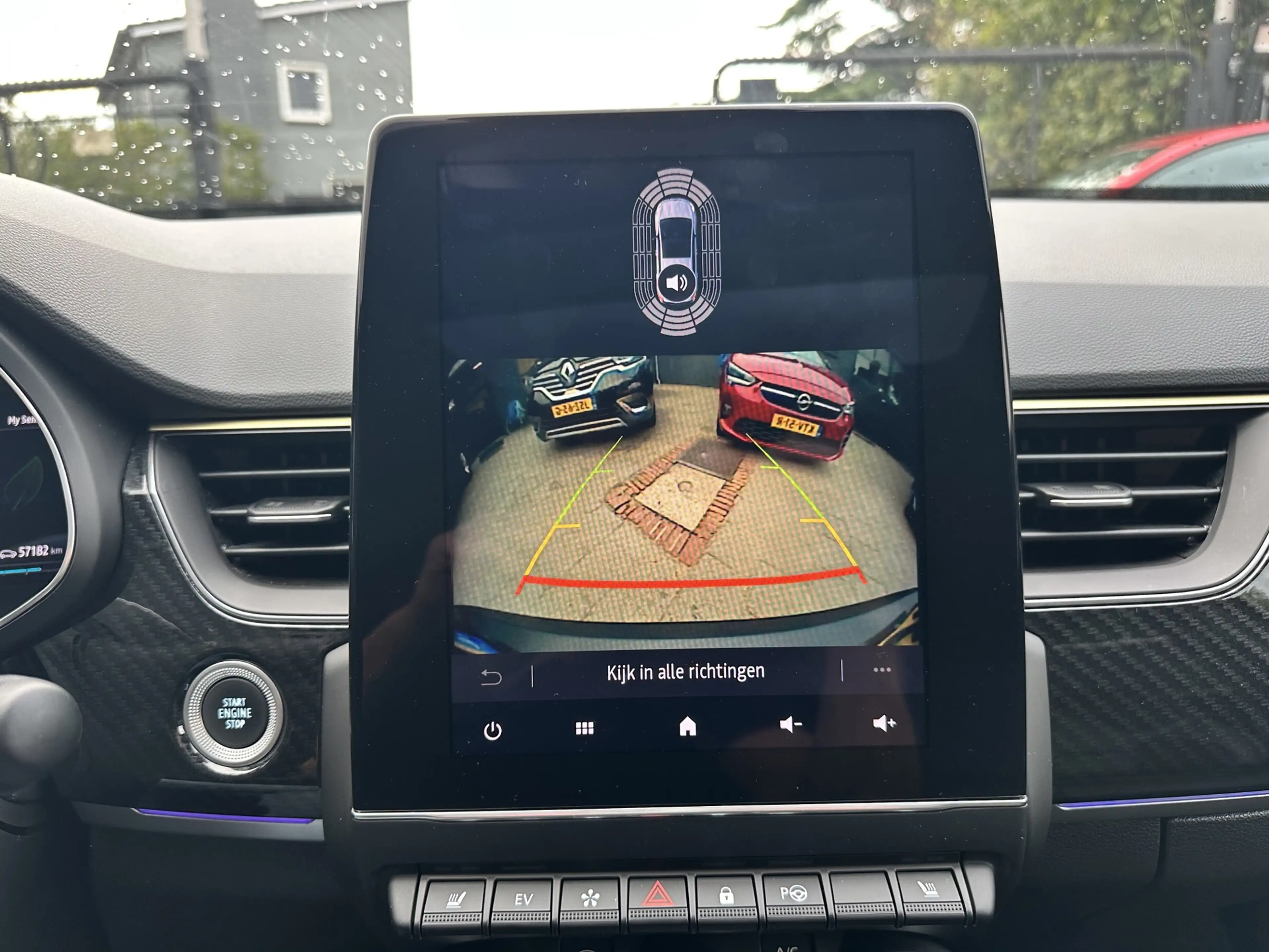 Renault Arkana 1.6 E-Tech hybrid 145 E-Tech engineered — photo 28