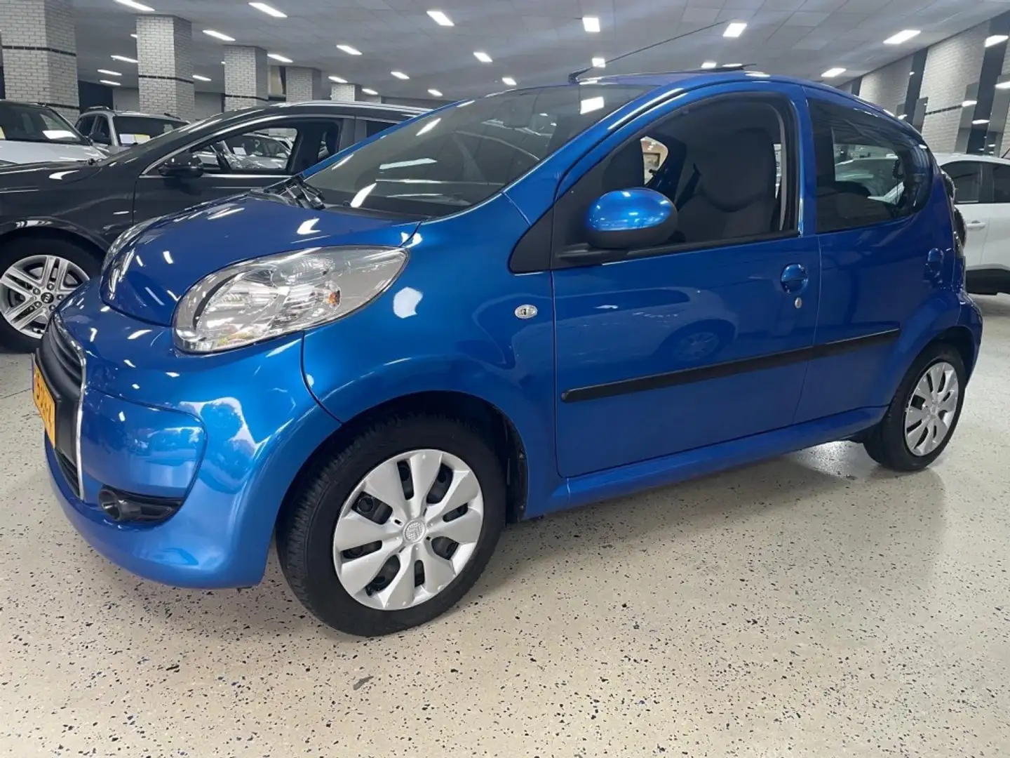 Citroen C1 1.0-12V Schuif kantel dak Multimedia USB Airco Blauw - 1