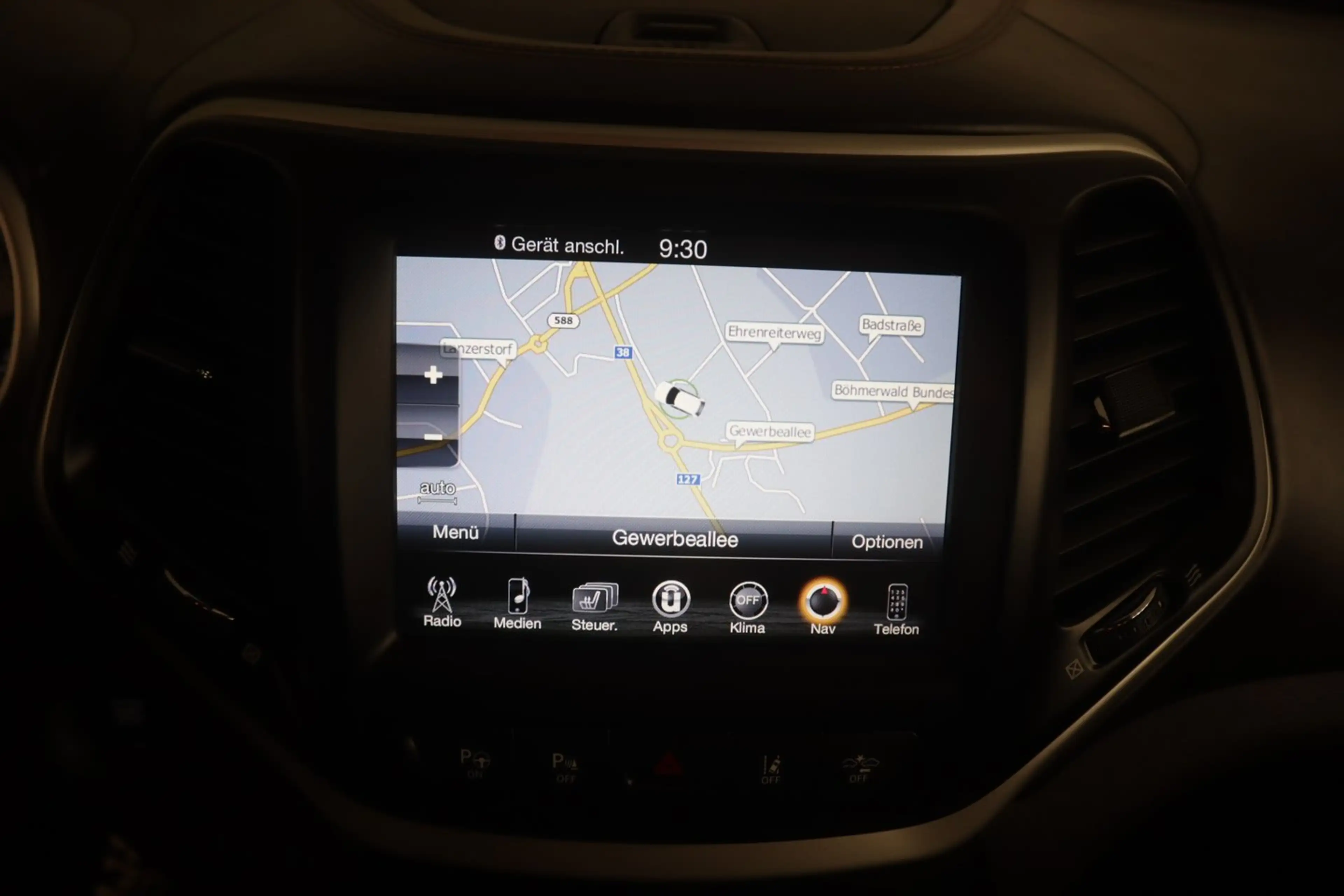 Jeep Cherokee 2,2 MultiJet II AWD Overland Aut. — photo 15