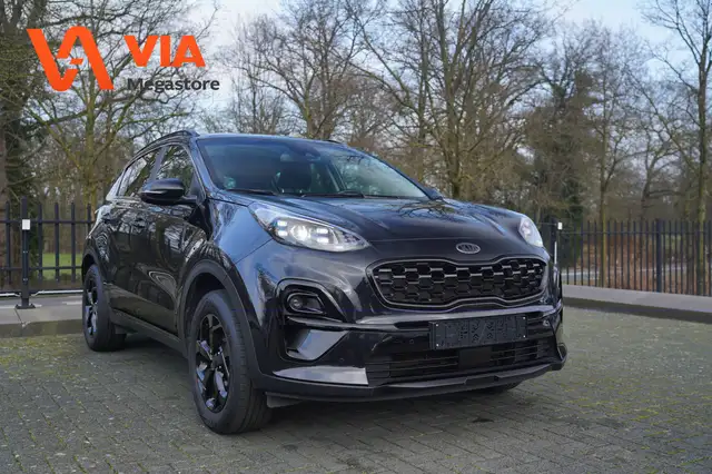 Kia Sportage 1.6 GDi BLACK-Line Pano | Leder | Navi | JBL | Sto