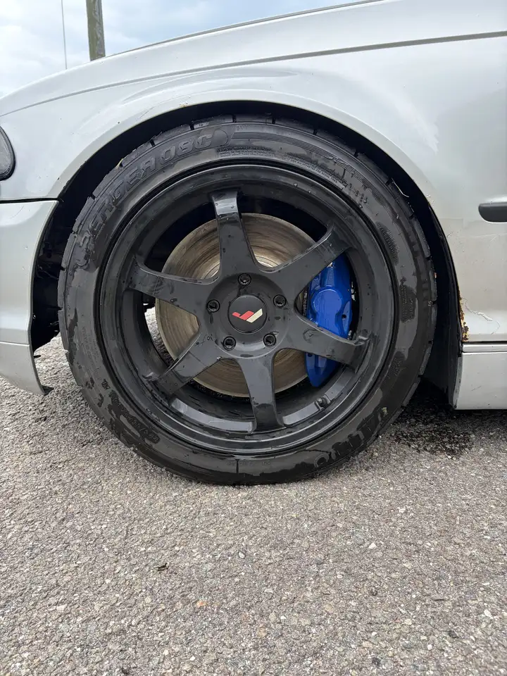 BMW 320i Sport Edition, foto 6