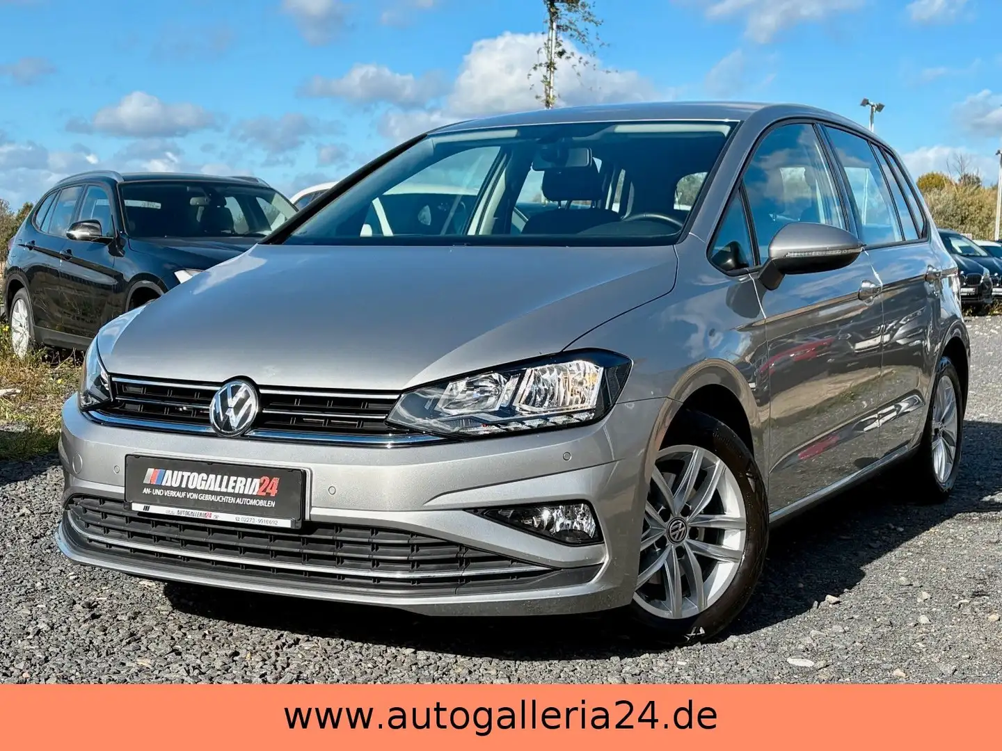 Volkswagen Golf Sportsvan VII 1.5 TSI DSG Klima PDC 2.HAND Silber - 1