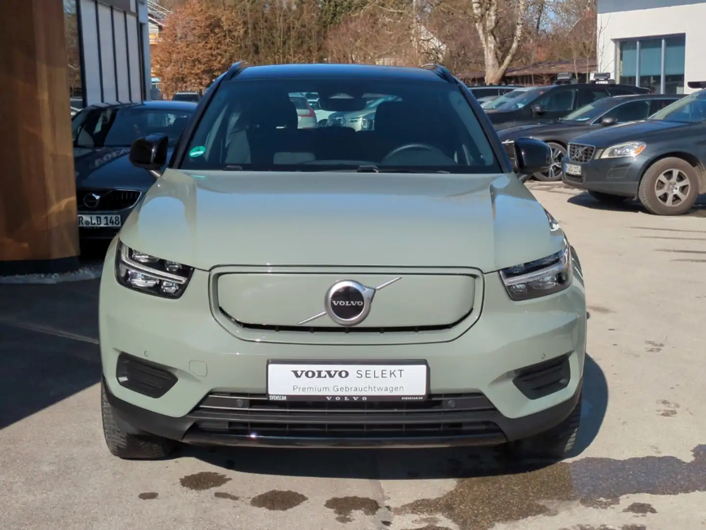 Volvo XC40 Plus Recharge Pure Electric 2WD P8 digitales Cockp Vert - 2