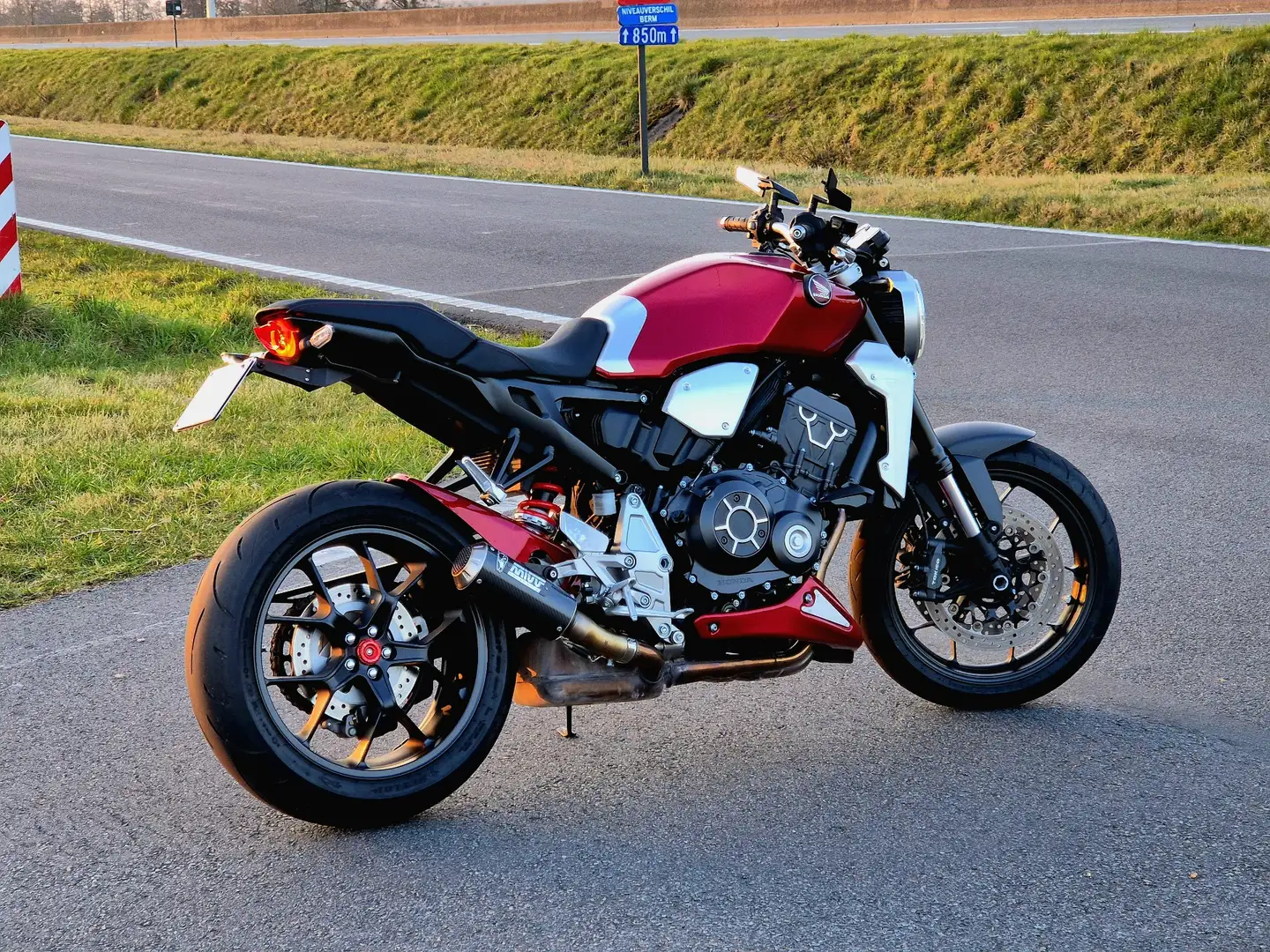 Honda CB 1000 R Roşu - 2