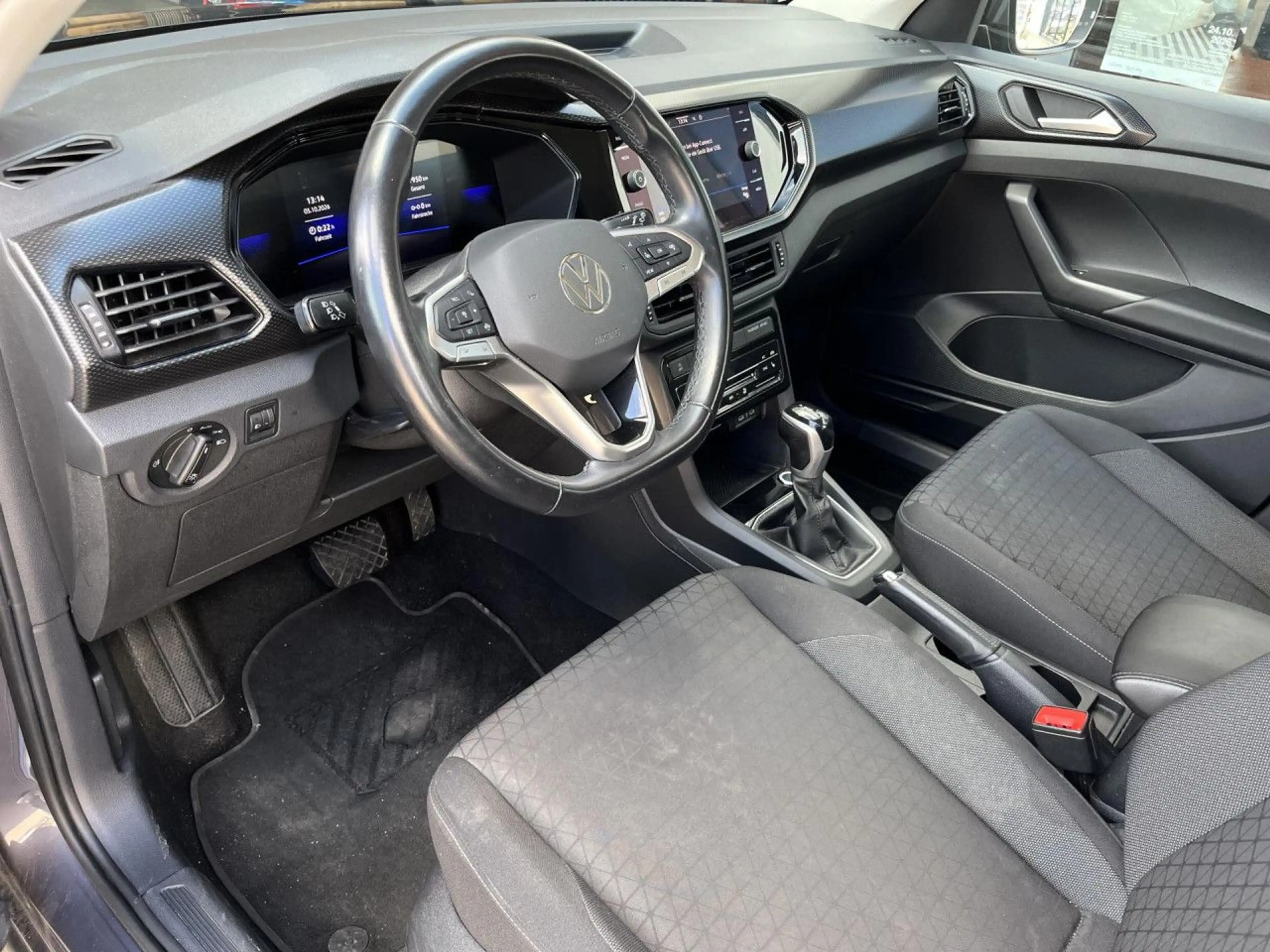 Volkswagen T-Cross Life 1,0 TSI DSG ACC Kamera LED App — photo 9
