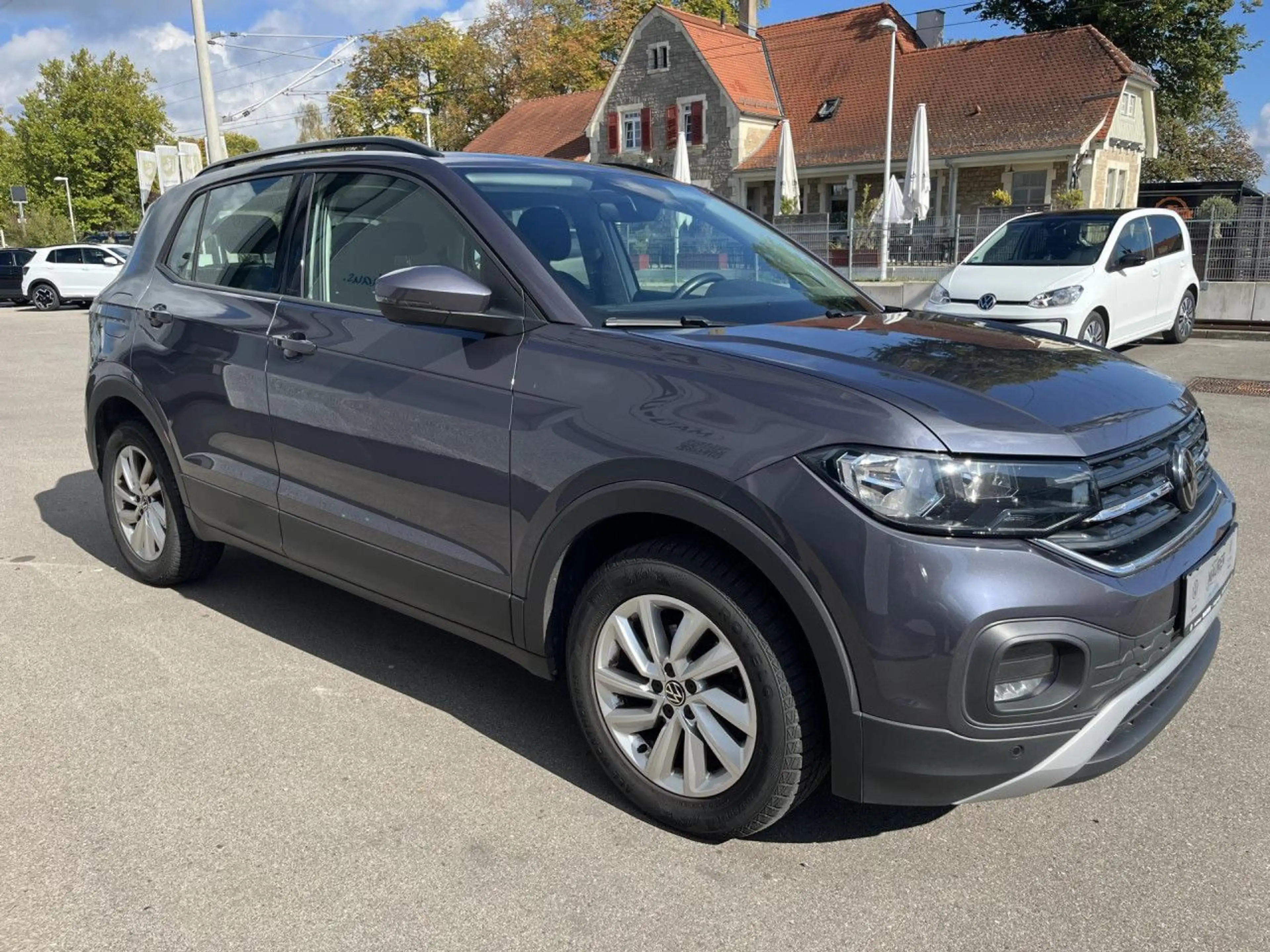 Volkswagen T-Cross Life 1,0 TSI DSG ACC Kamera LED App — photo 4