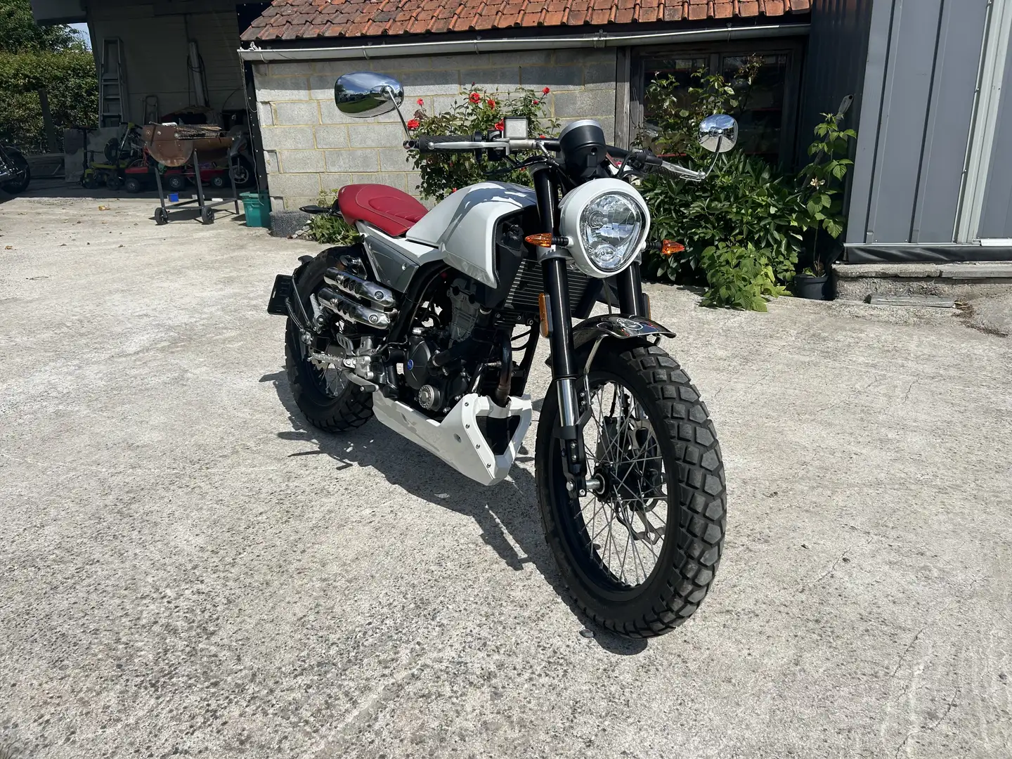 Mondial HPS 125i - 1