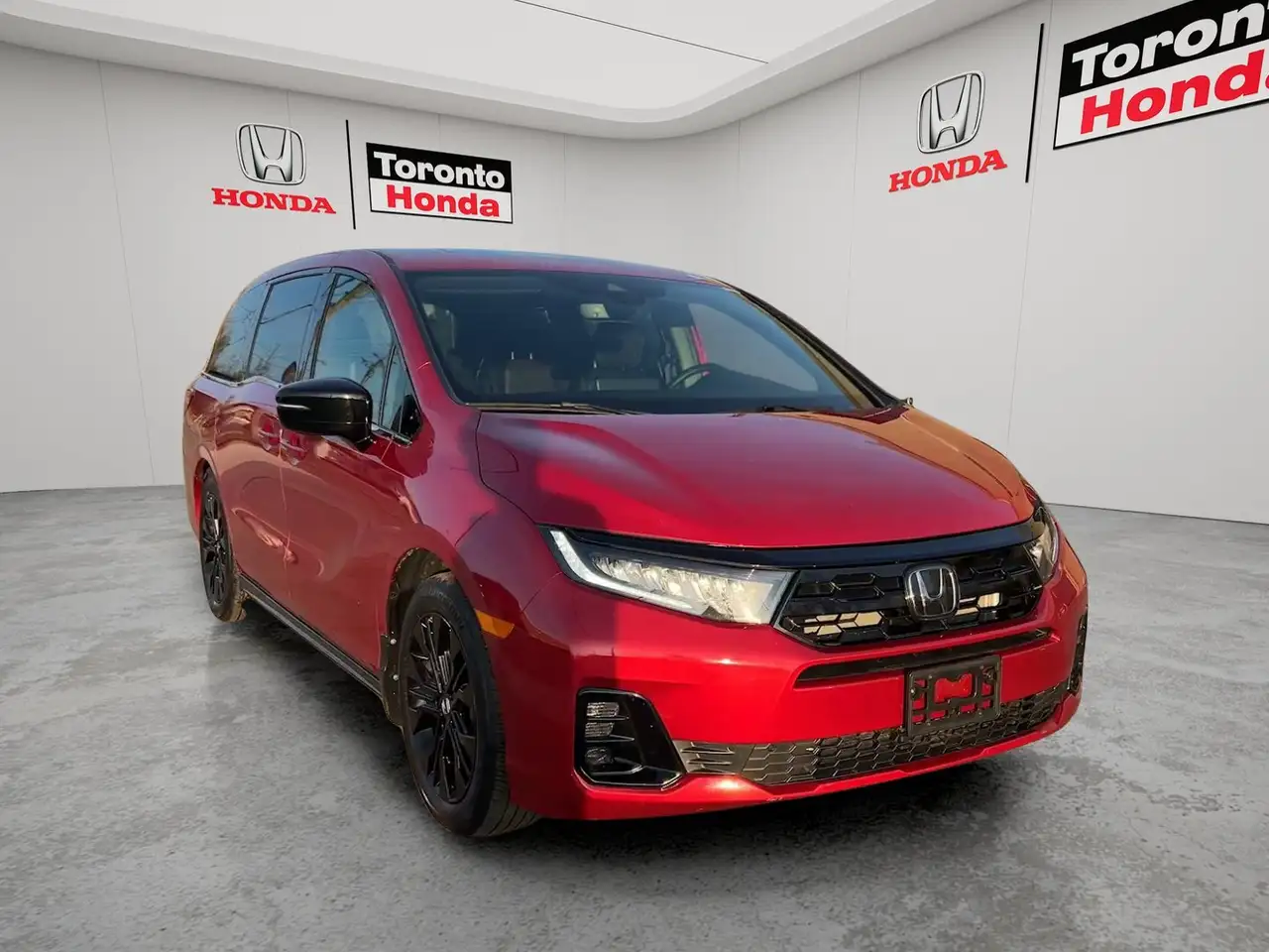 Honda Odyssey снимка Honda Odyssey