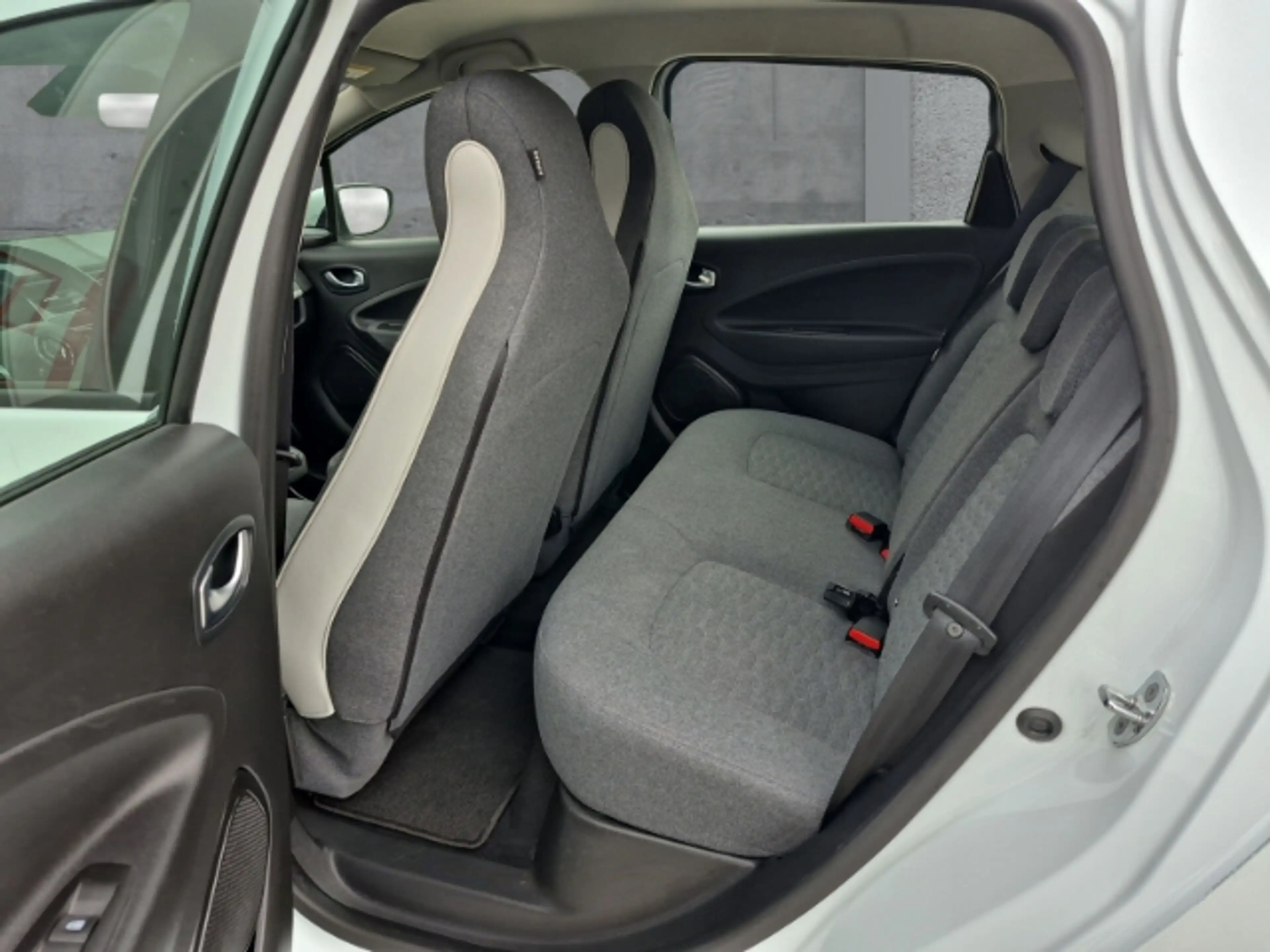 Renault ZOE Experience R110 Z.E 50 — photo 9