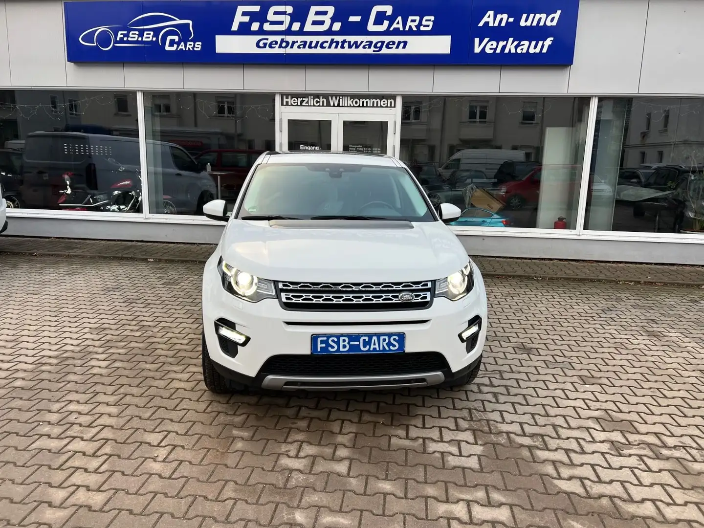Land Rover Discovery Sport HSE Navi Leder Kamera Weiß - 1