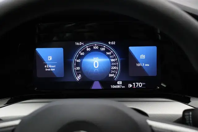 Volkswagen Golf view 5