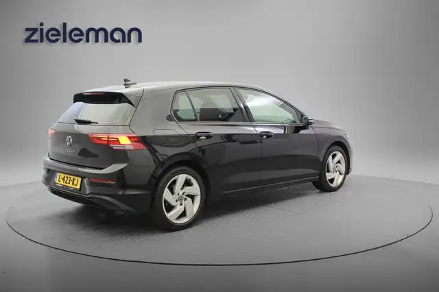 Volkswagen Golf view 15