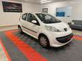 Peugeot 107 1.0 TRENDY - thumbnail 1