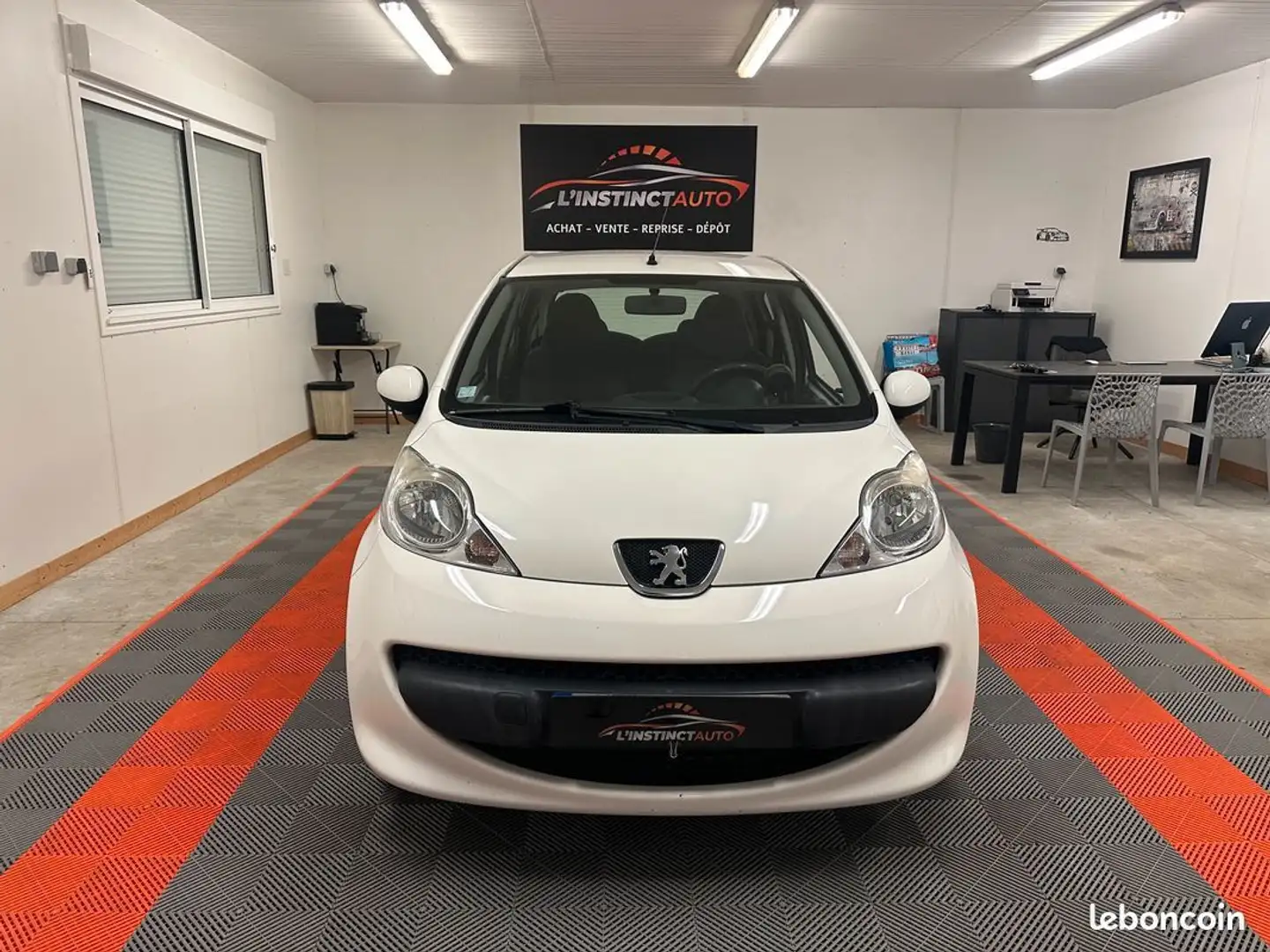 Peugeot 107 1.0 TRENDY - 2