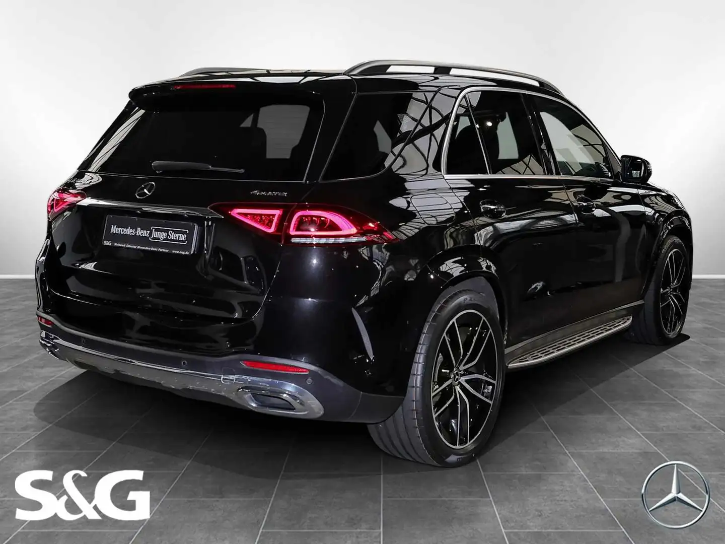 Mercedes-Benz GLE 400 d 4M AMG PANO+HIFI+DISTRONIC+MEMORY+22" Schwarz - 2