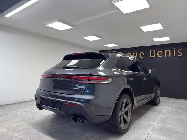 Porsche Macan — photo 6