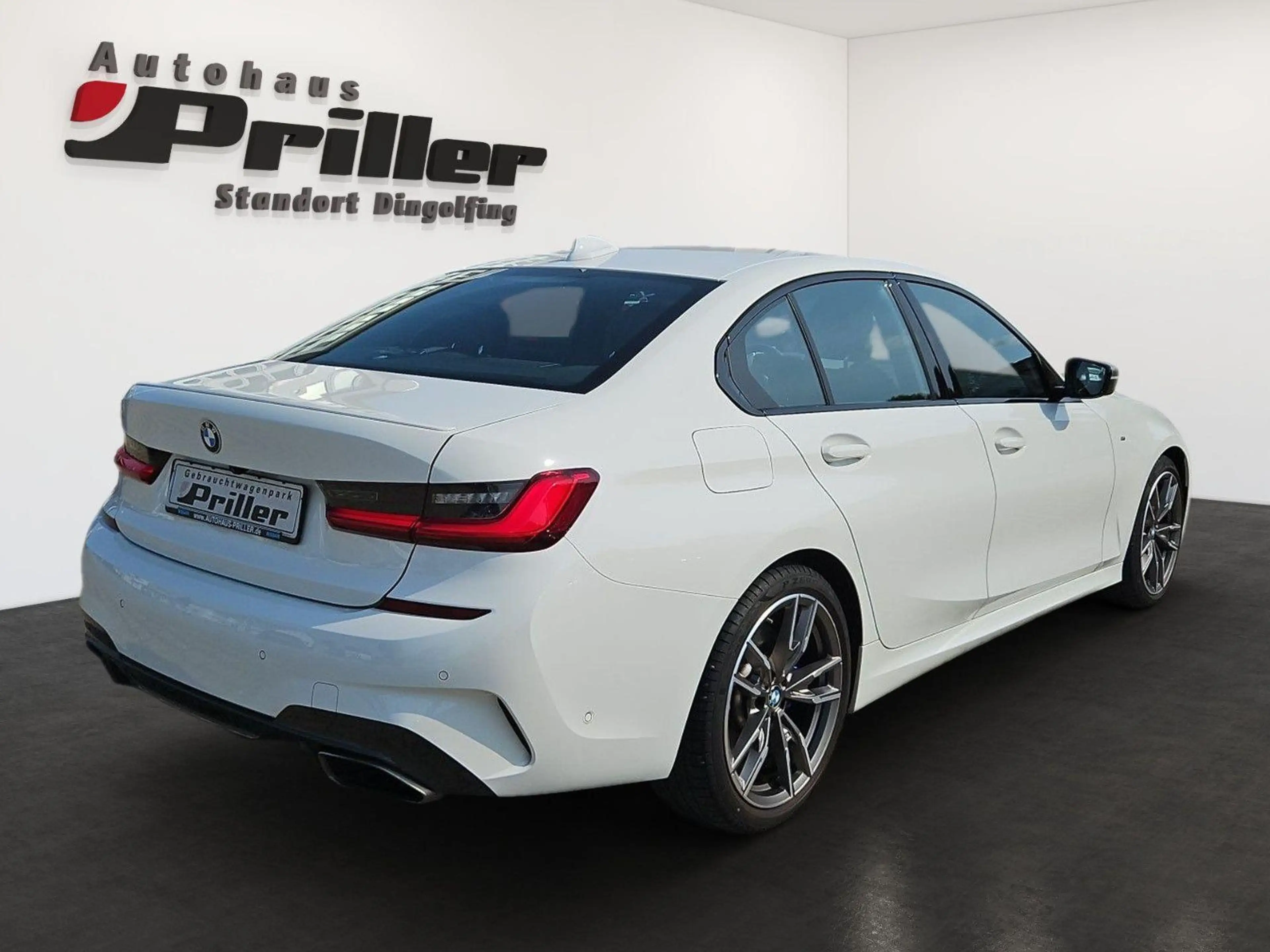 BMW 340 Limousine xDrive/LED/DAB/HUD/LiveCockpit — photo 4