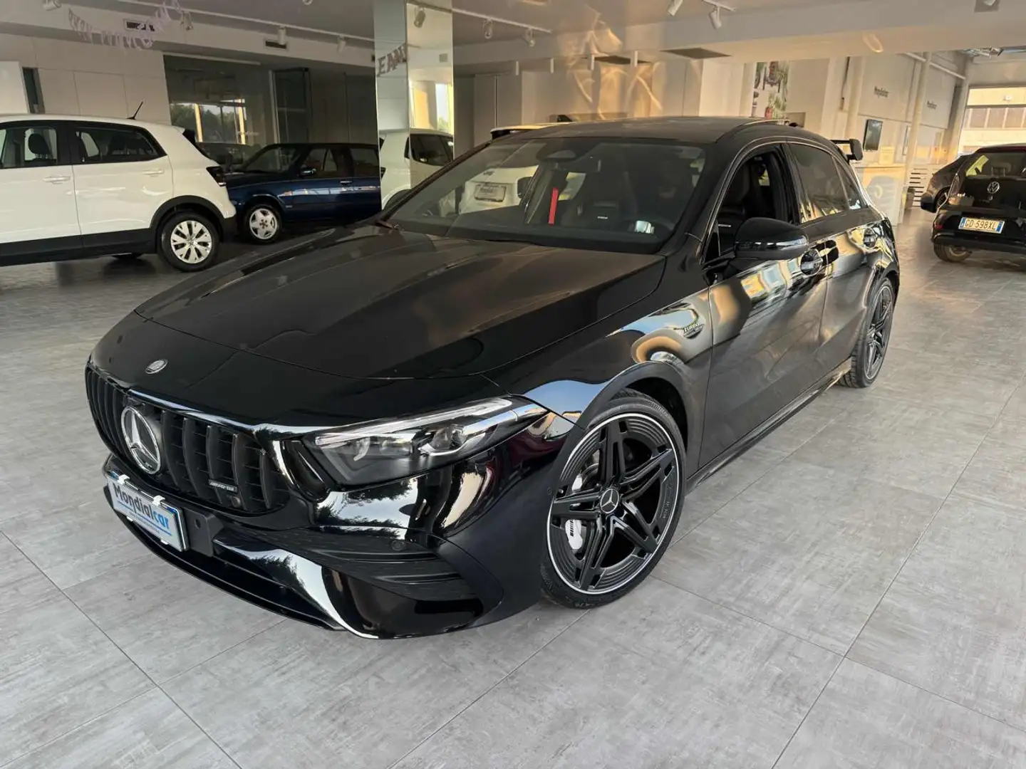 Mercedes-Benz A 35 AMG 4Matic Tetto+multibeam+sedili+mbux+ Nero - 1