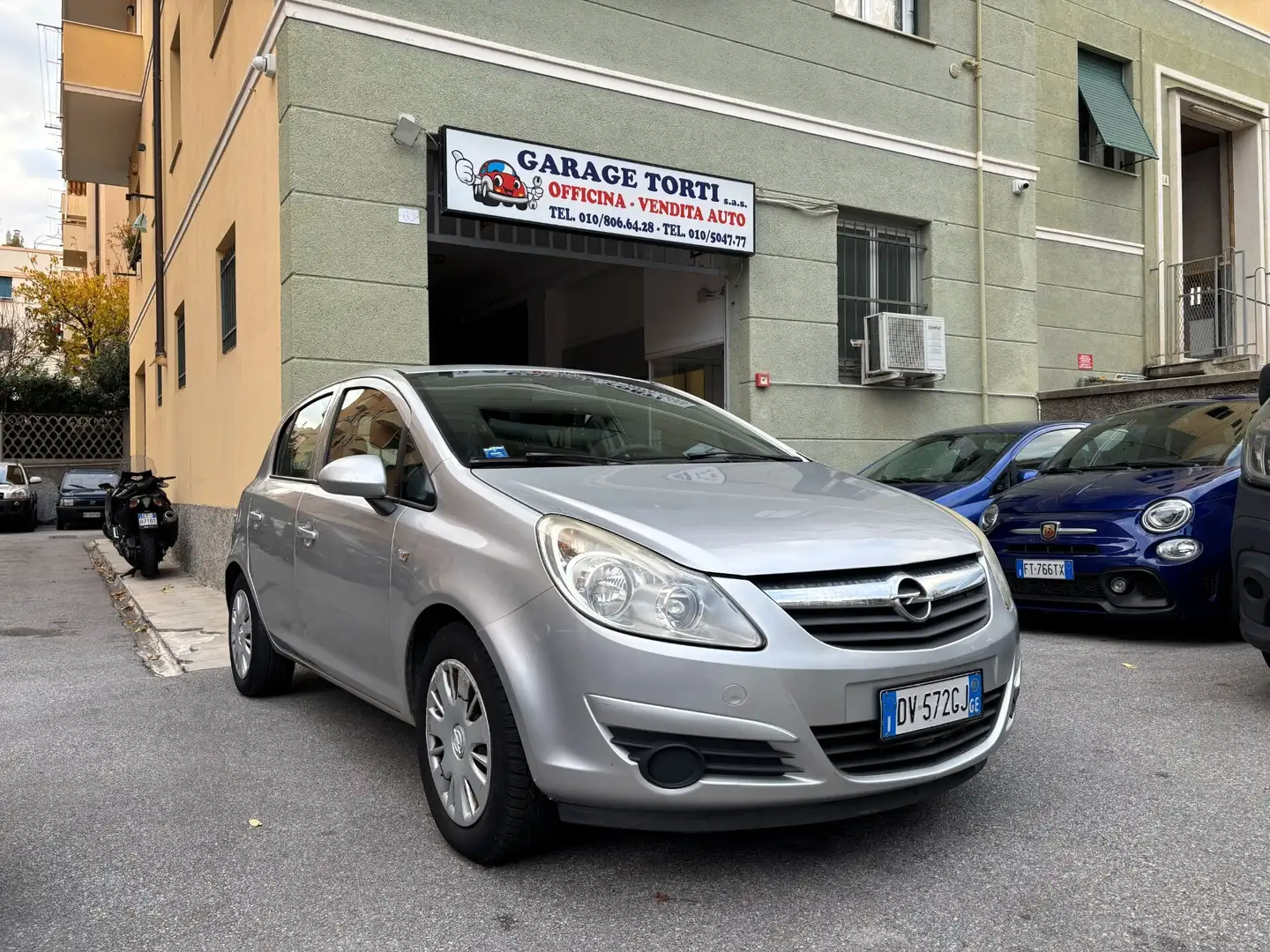 Opel Corsa Corsa 1.0 12V 5 porte Enjoy FRIZIONE E DISTRIBUZIO Argento - 1