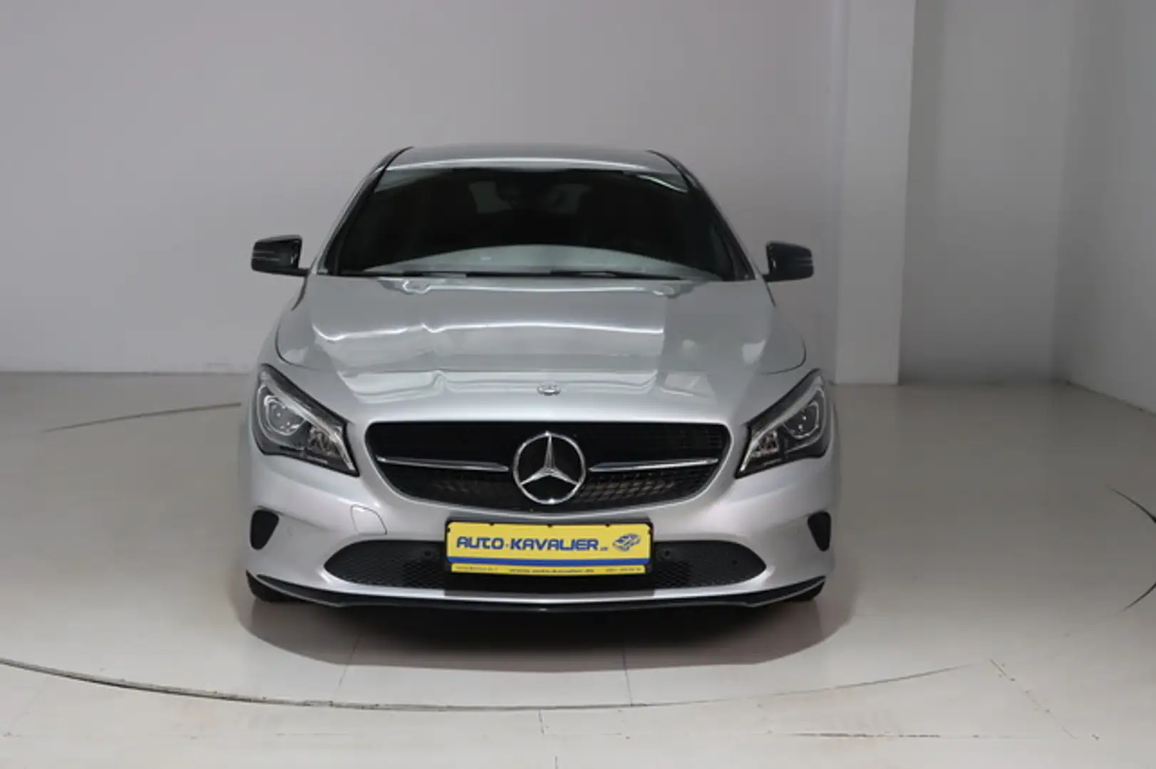 Mercedes-Benz CLA 180 Shooting Brake * Night-Paket * LED * RFK Gri - 2
