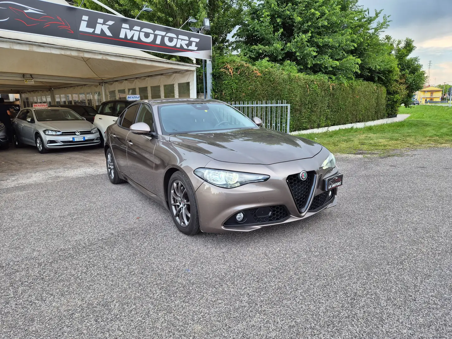 Alfa Romeo Giulia Giulia 2.2 Turbodiesel 150 CV AT8 Super PROMO Gris - 1
