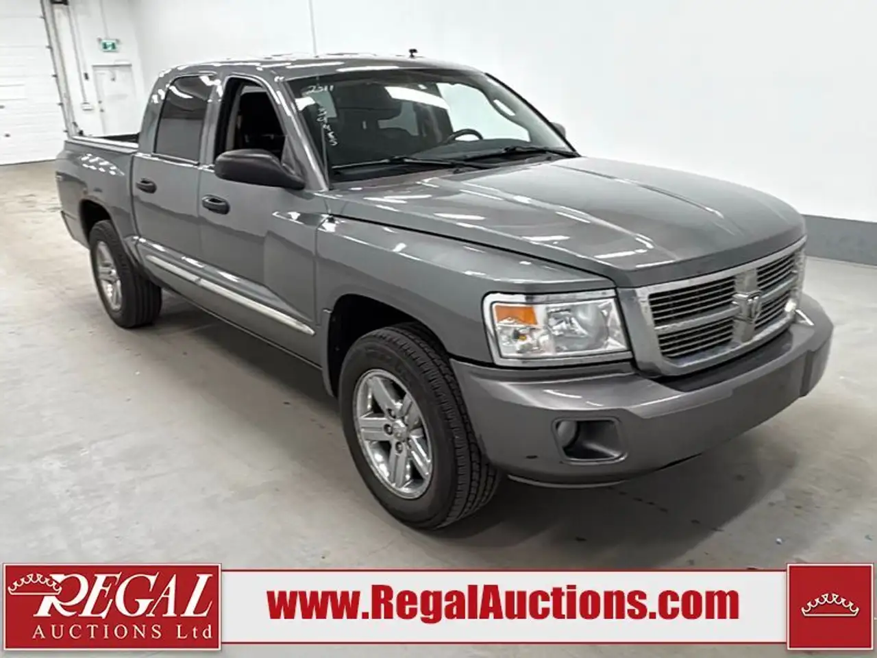 RAM Dakota снимка RAM Dakota