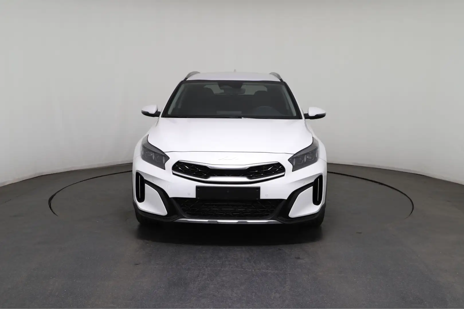 Kia XCeed Exclusive 1.5 T-GDi 103 kW (140 PS) 6-Gang Schaltg Weiß - 2