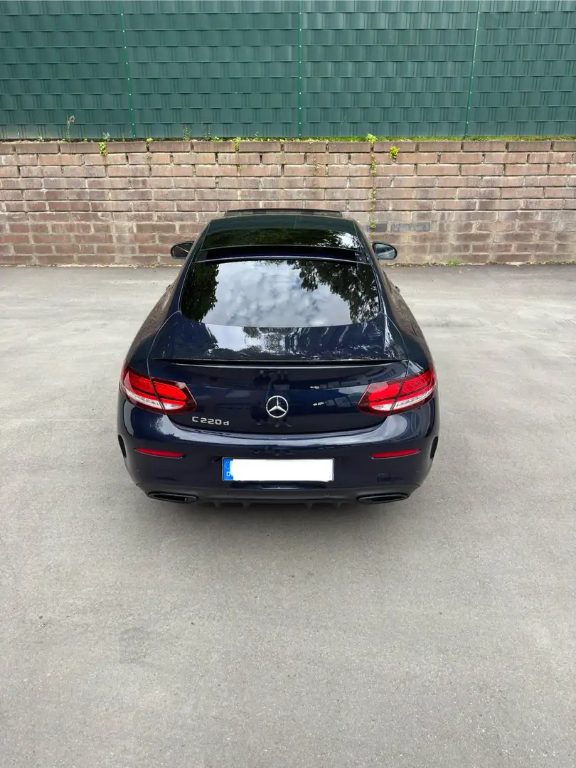 Mercedes-Benz C 220 Mercedes C Coupé 220d | AMG Line | 360 Grad Kamer Blau - 2