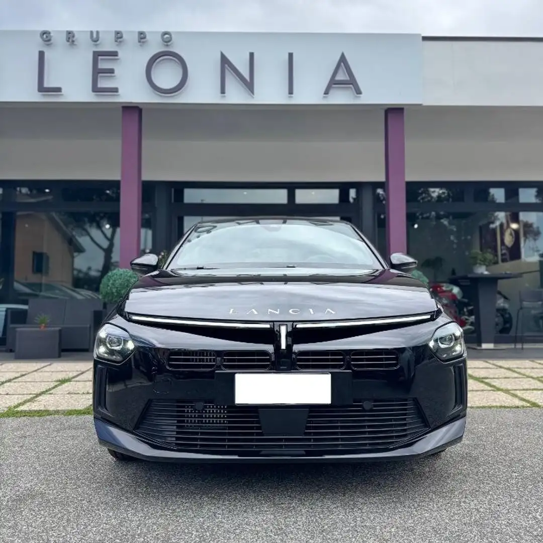 Lancia Ypsilon 1.2 mhev 110cv e-dct CHILOMETRI ZERO! Negro - 2