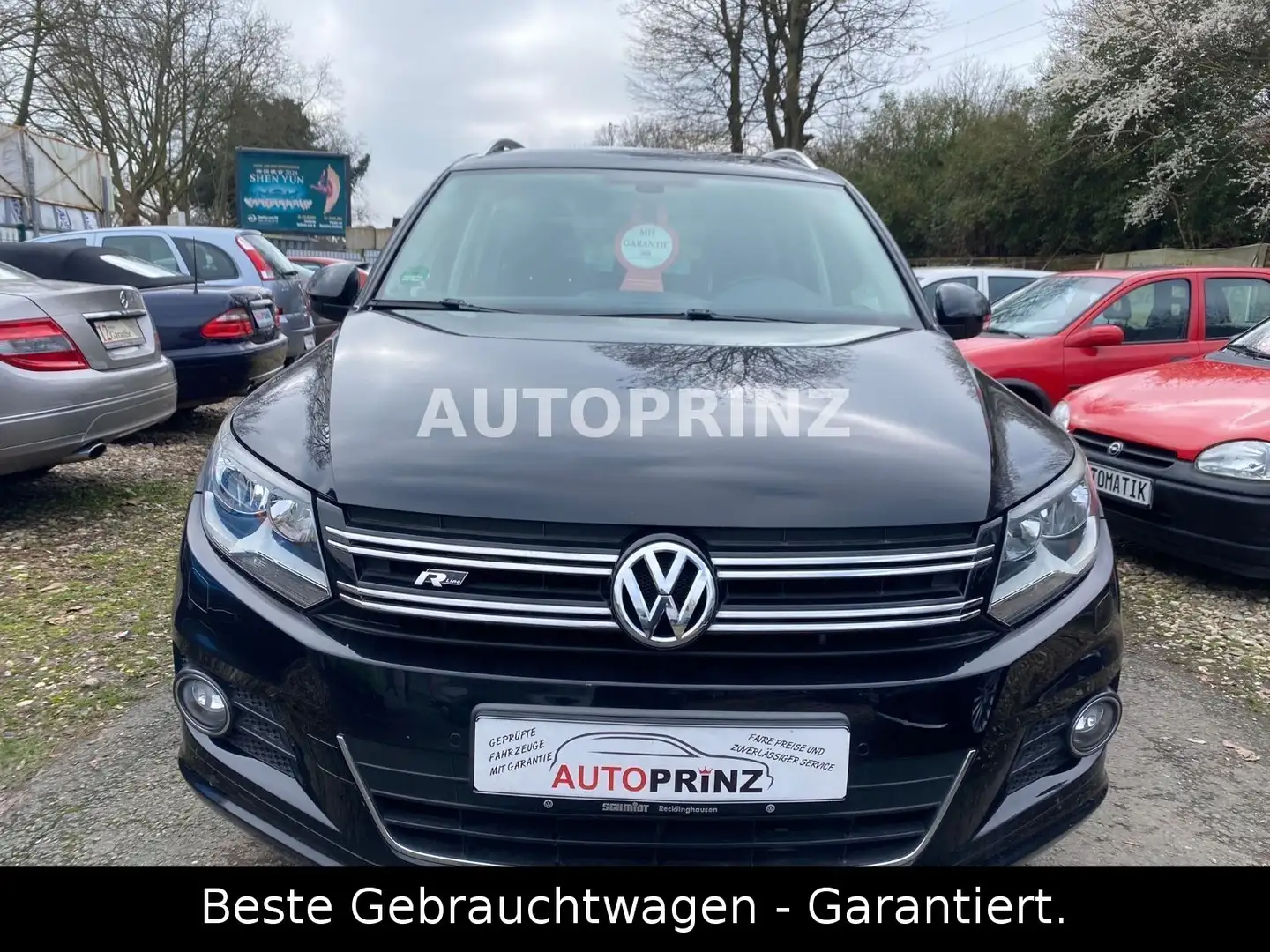 Volkswagen Tiguan Sport & Style BMT*Scheckheft*R-LINE* Schwarz - 1