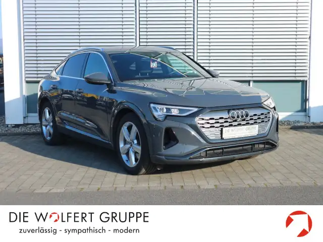 Audi Q8 e-tron Q8 e-tron Sportback 55 quattro advanced 0,5%*AHK