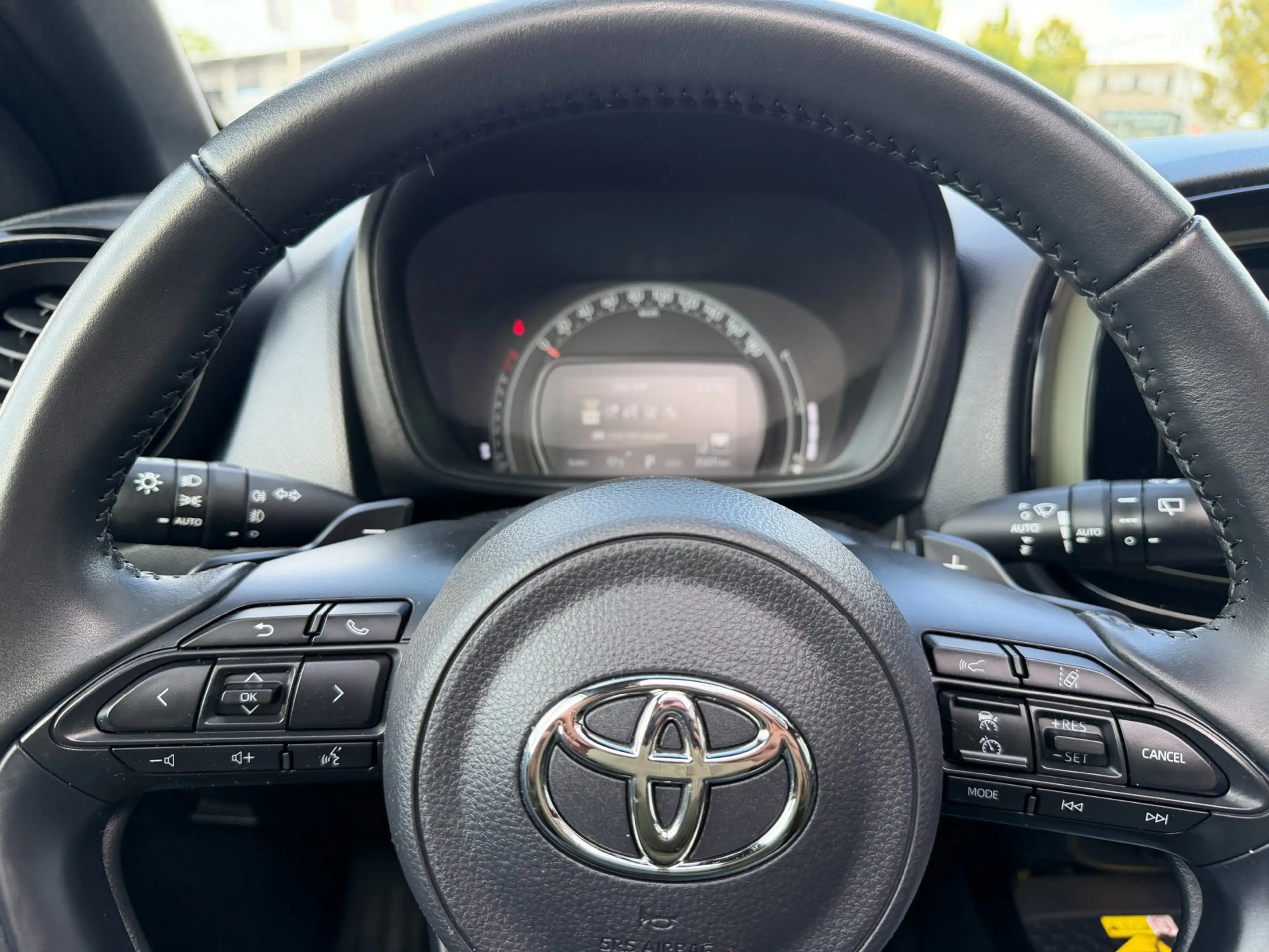 Toyota Aygo X 1.0 VVT-i S-CVT Envy AUT|ACC|Stoelvw|Opendak — photo 12