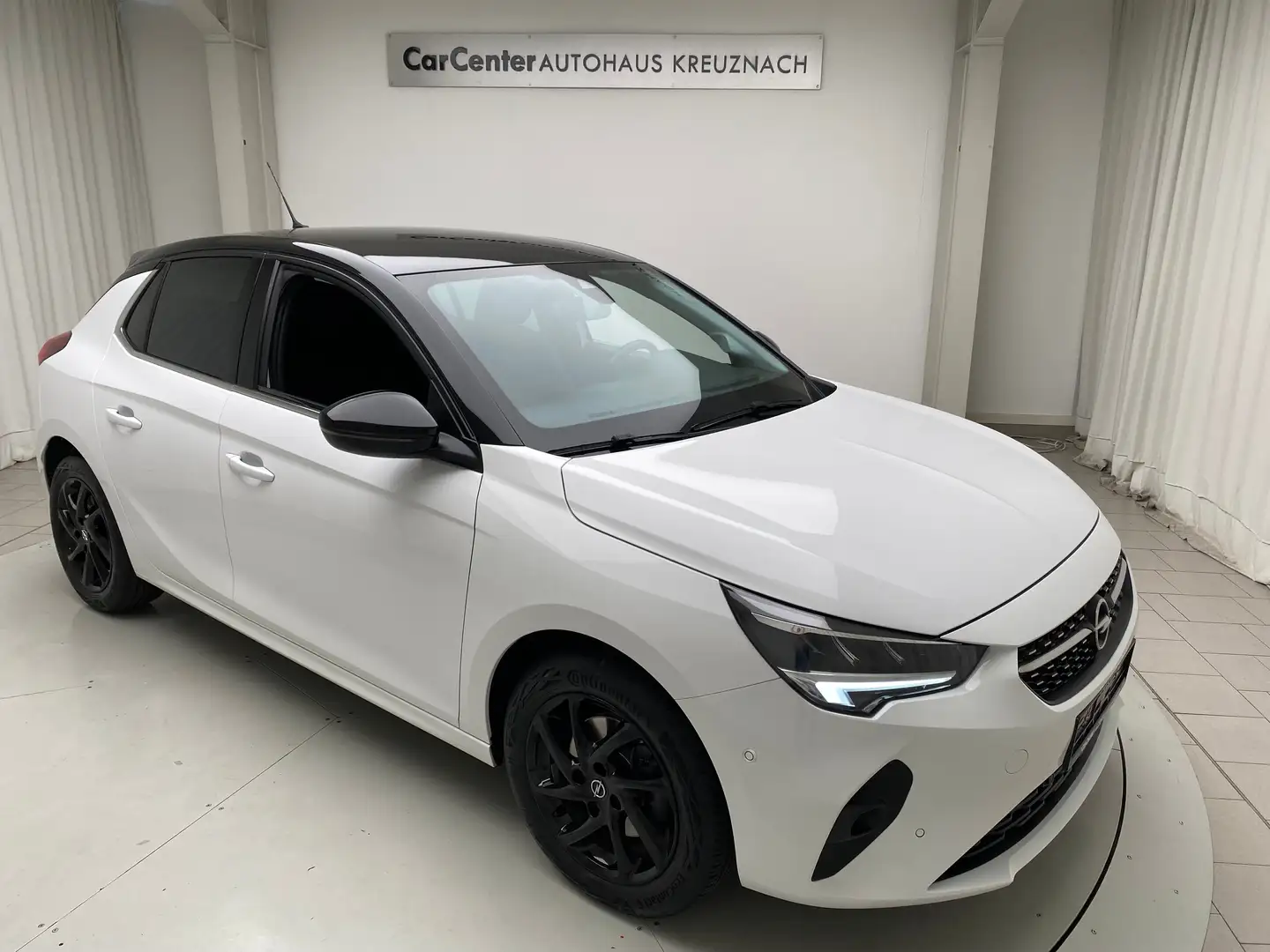 Opel Corsa F 1.2 Elegance Winterpaket Navigation LED Bianco - 1