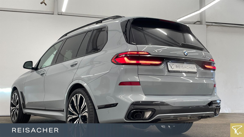 BMW X7 xDrive40d Sportpaket Autom. Parksystem DAB — photo 2