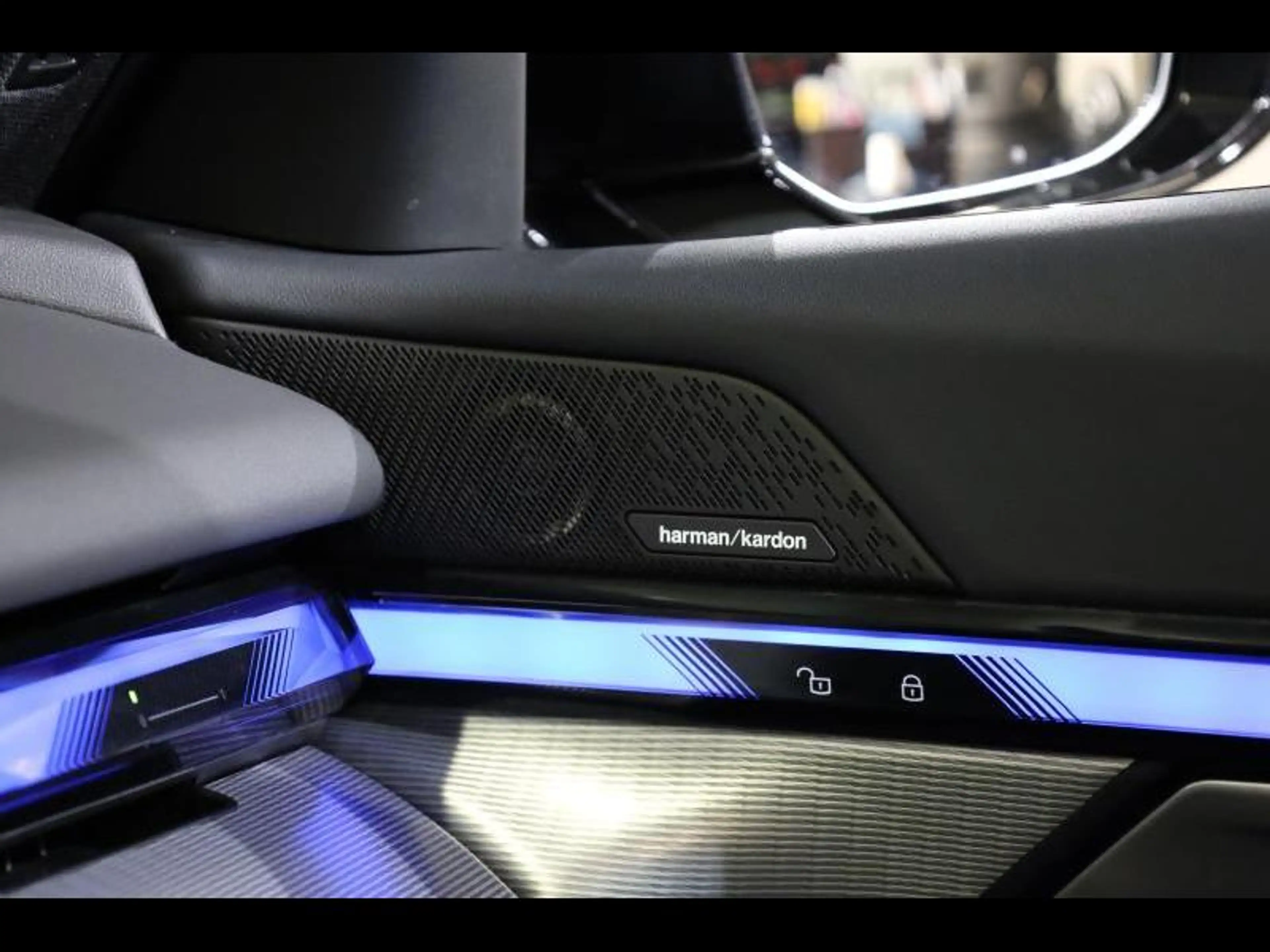 BMW 520 i Touring Kit M Sport — photo 15