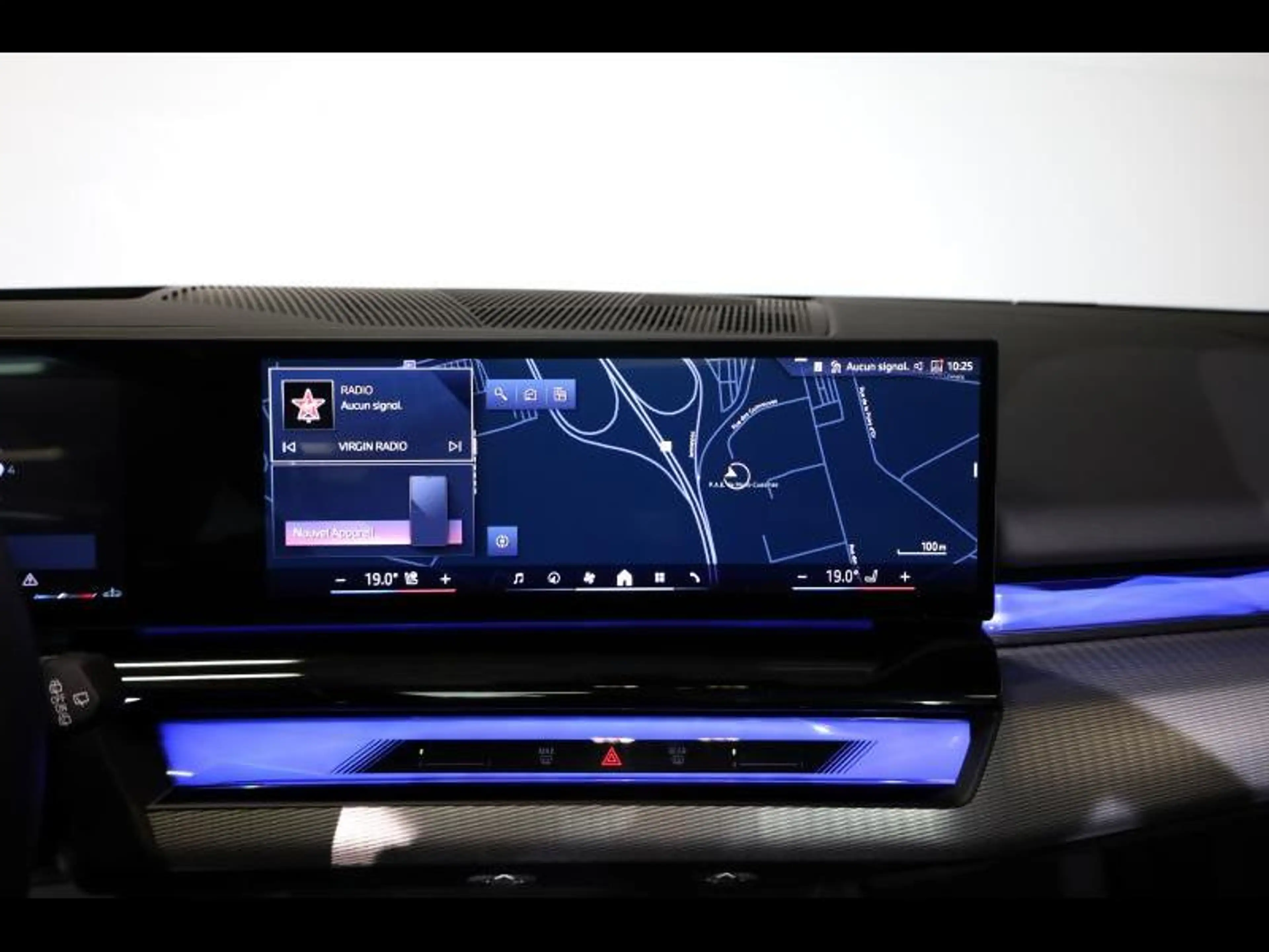 BMW 520 i Touring Kit M Sport — photo 11