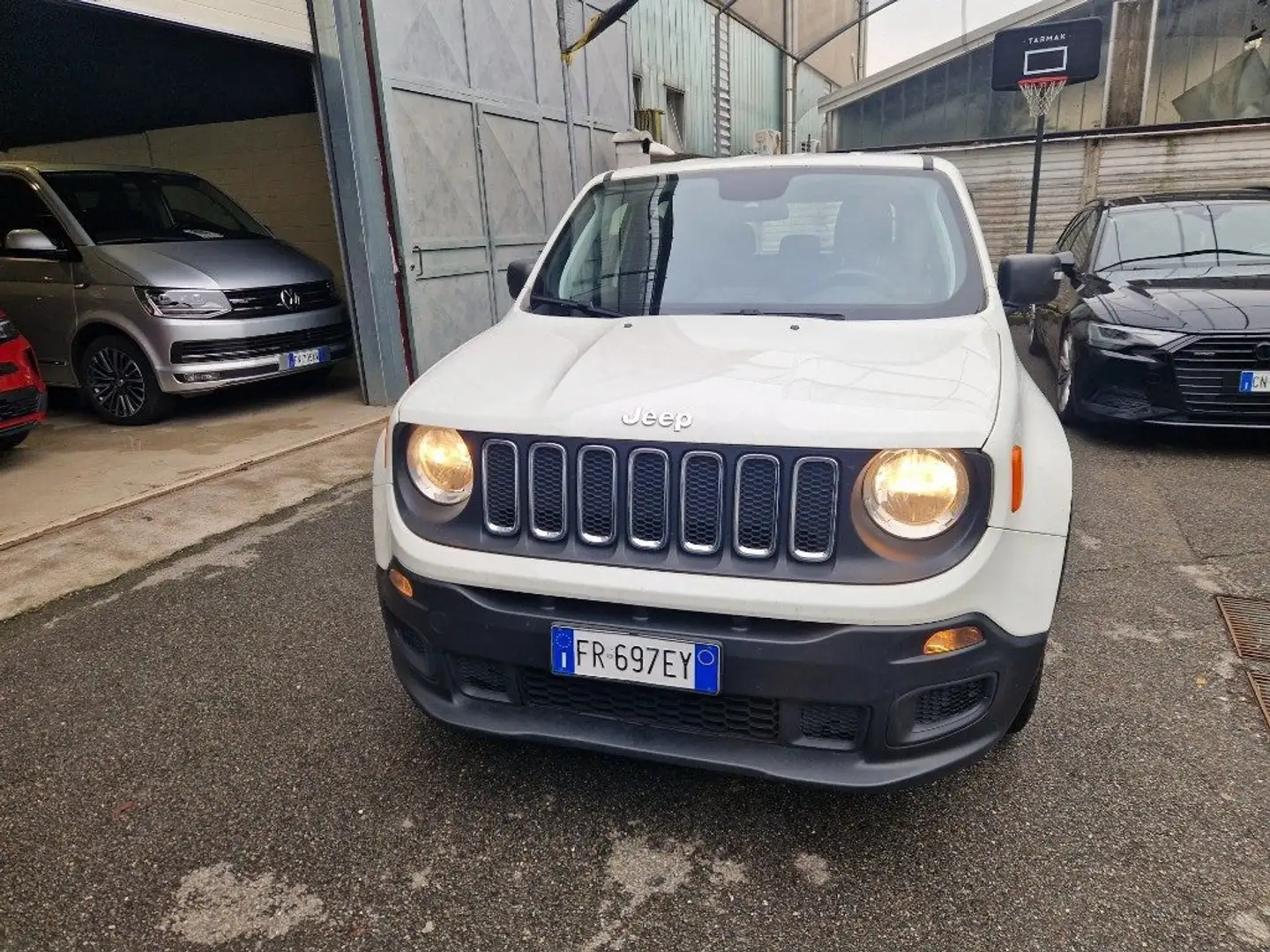 Jeep Renegade 1.6 E-TorQ EVO Sport Bianco - 2