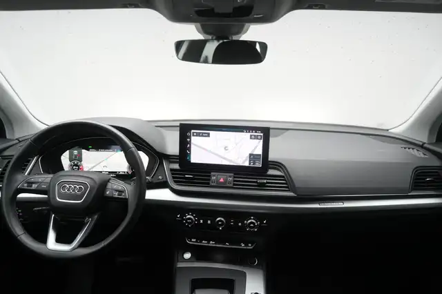 Audi Q5 view 20