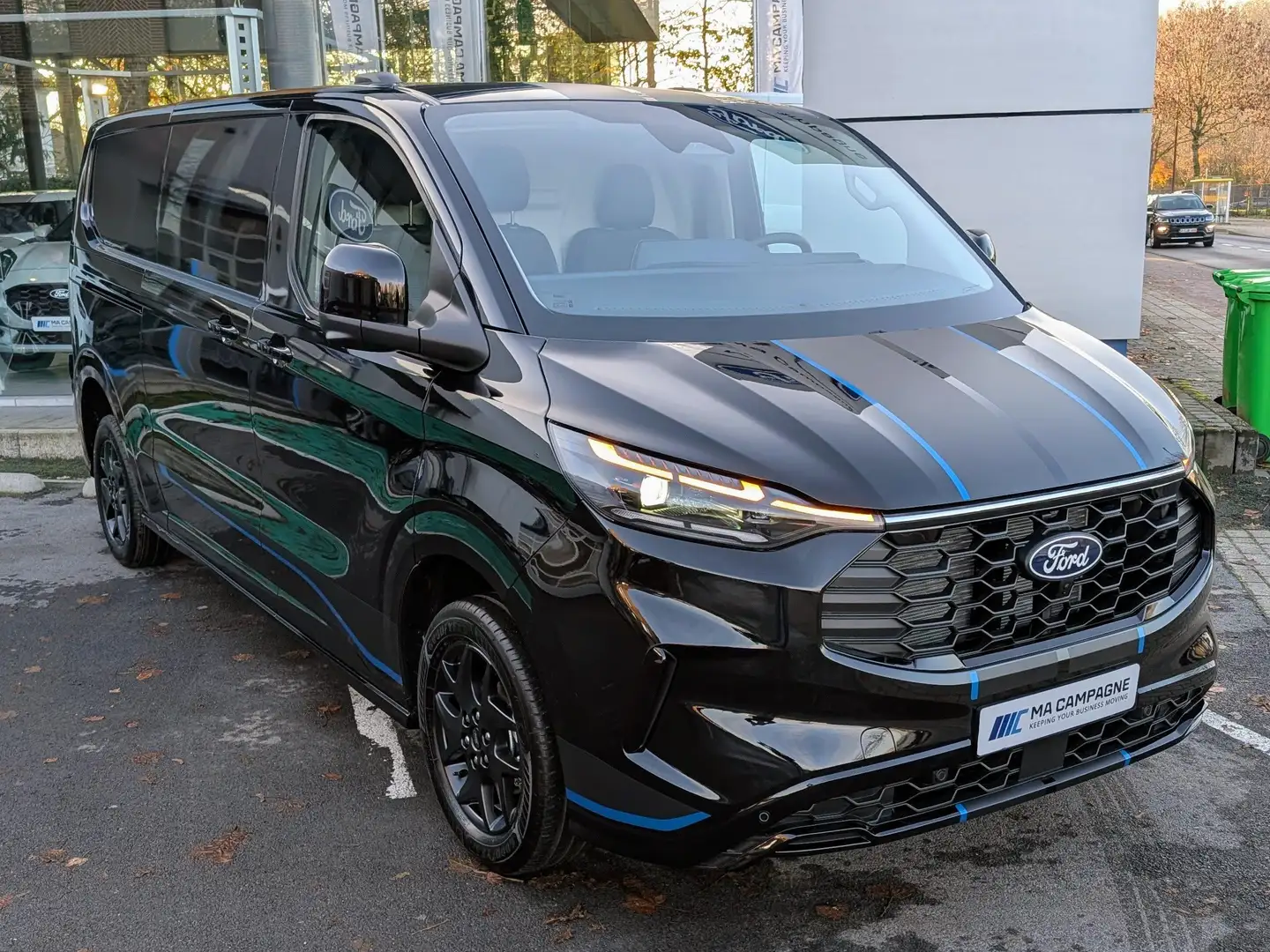 Ford Transit Custom Sport 320L L2 2.0TDCi 170pk A8 automaat Noir - 1