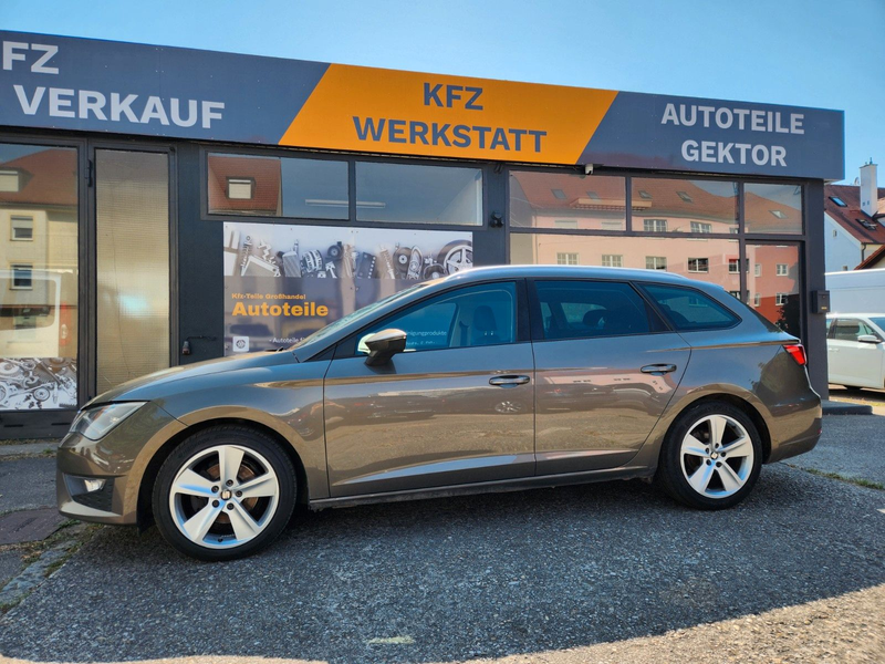 SEAT Leon ST FR 2.0 TDI*Led*Navi*Klima*Tüv*1.Hand — photo 6