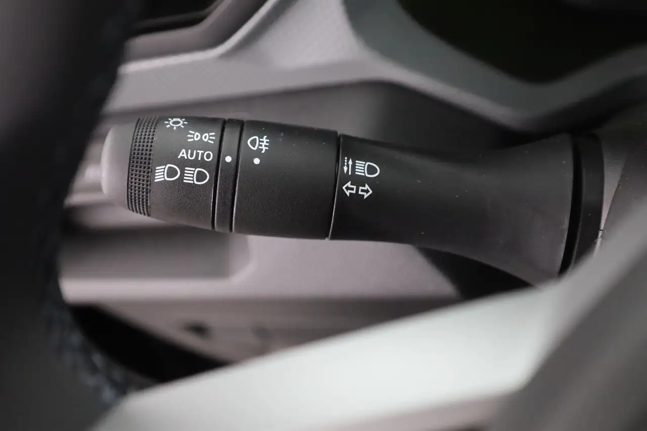 Dacia Bigster Essential 140 mHev LED Kamera, миниатюра 20