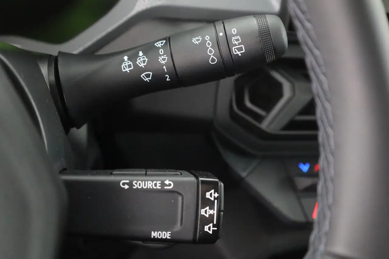 Dacia Bigster Essential 140 mHev LED Kamera, миниатюра 21