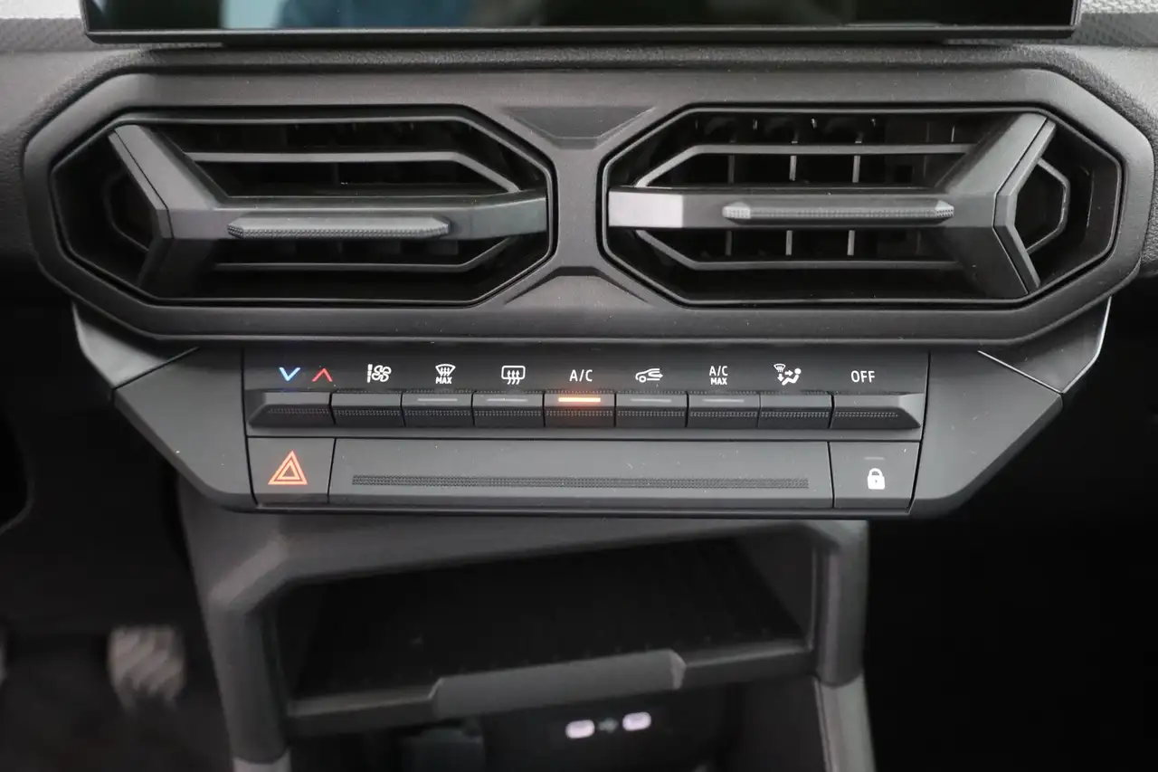 Dacia Bigster Essential 140 mHev LED Kamera, миниатюра 12
