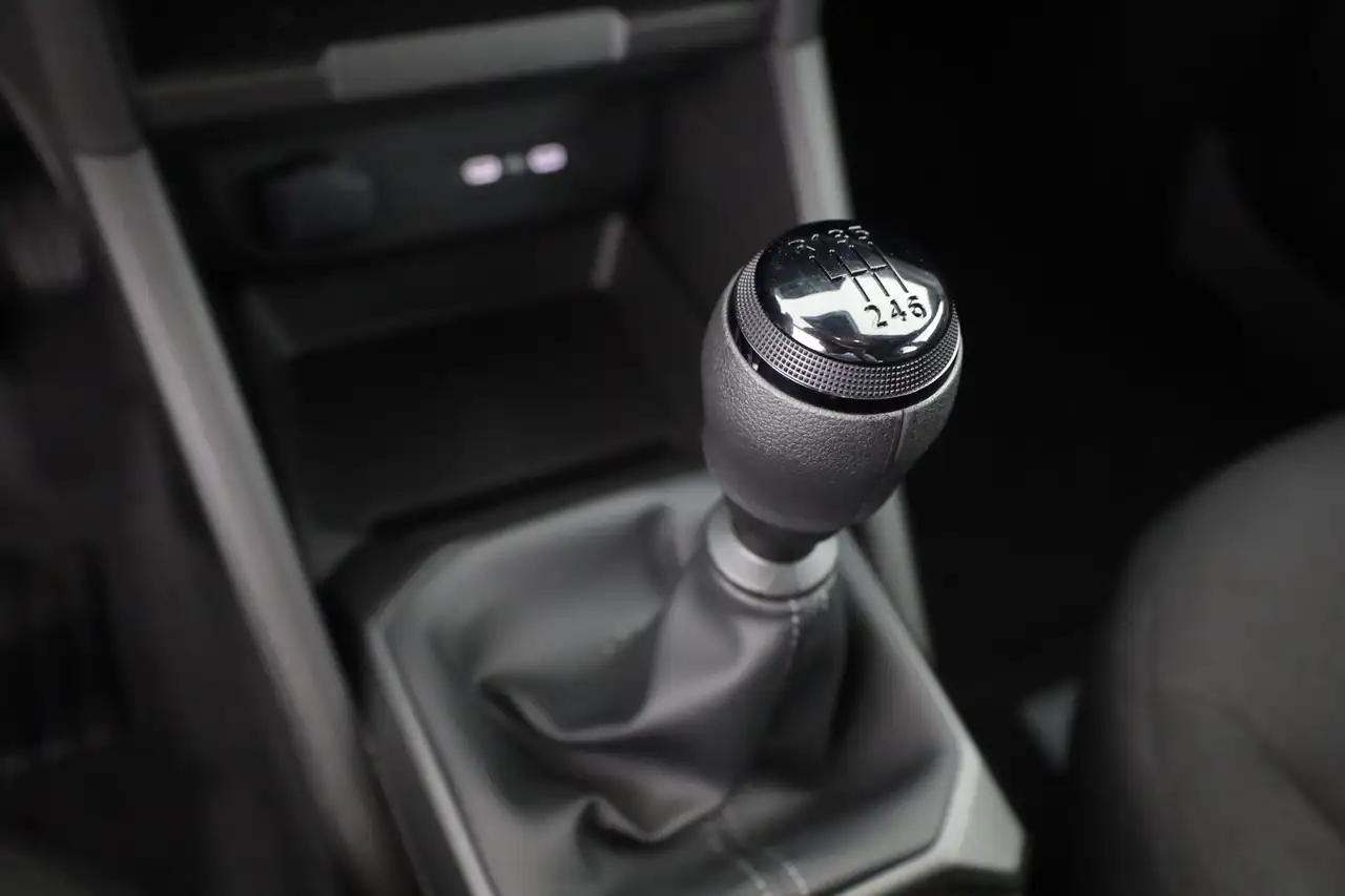 Dacia Bigster Essential 140 mHev LED Kamera, миниатюра 14