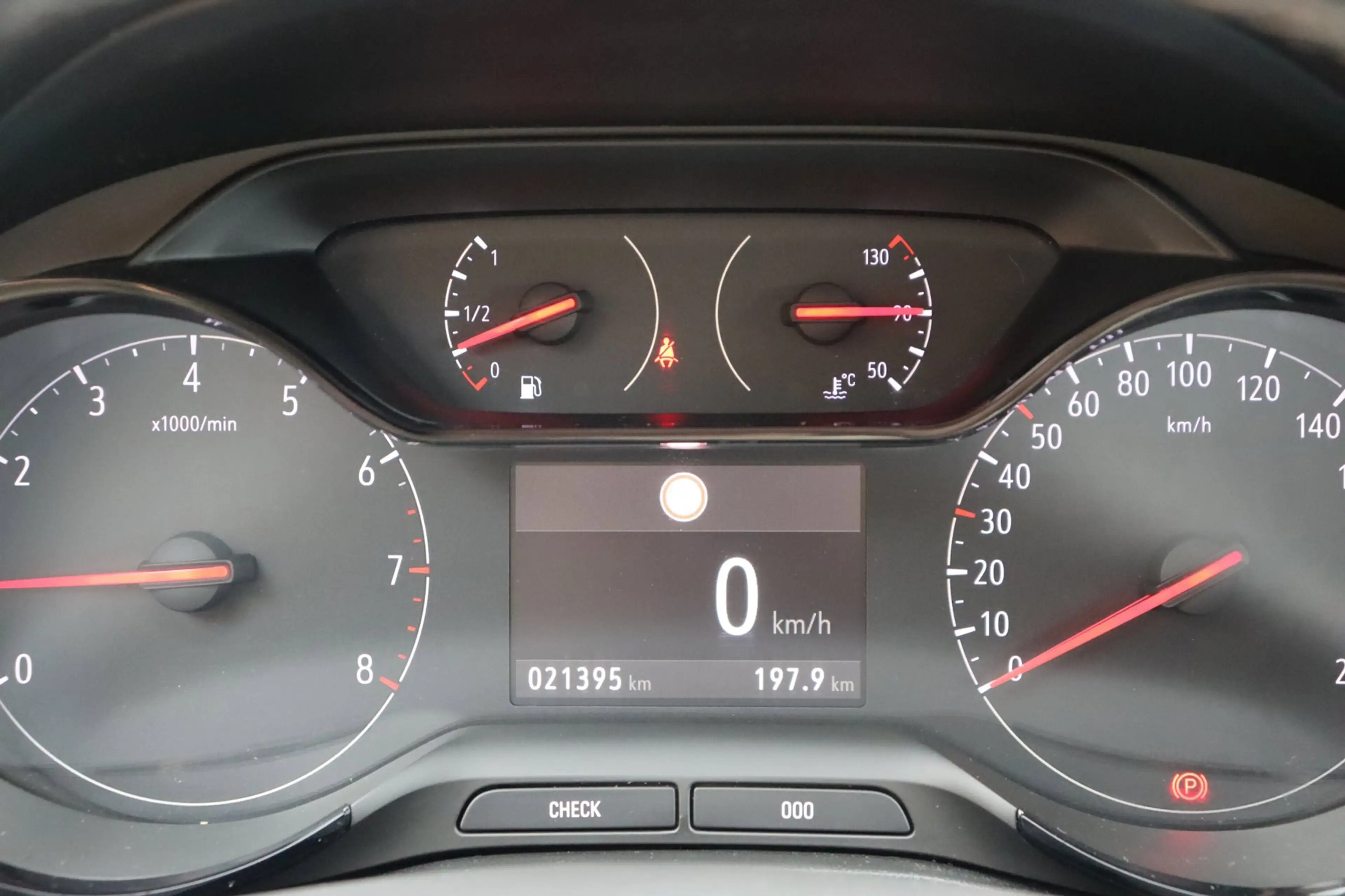 Opel Crossland 1.2 Turbo Edition Org.NL trekhaak camera pdc — photo 11