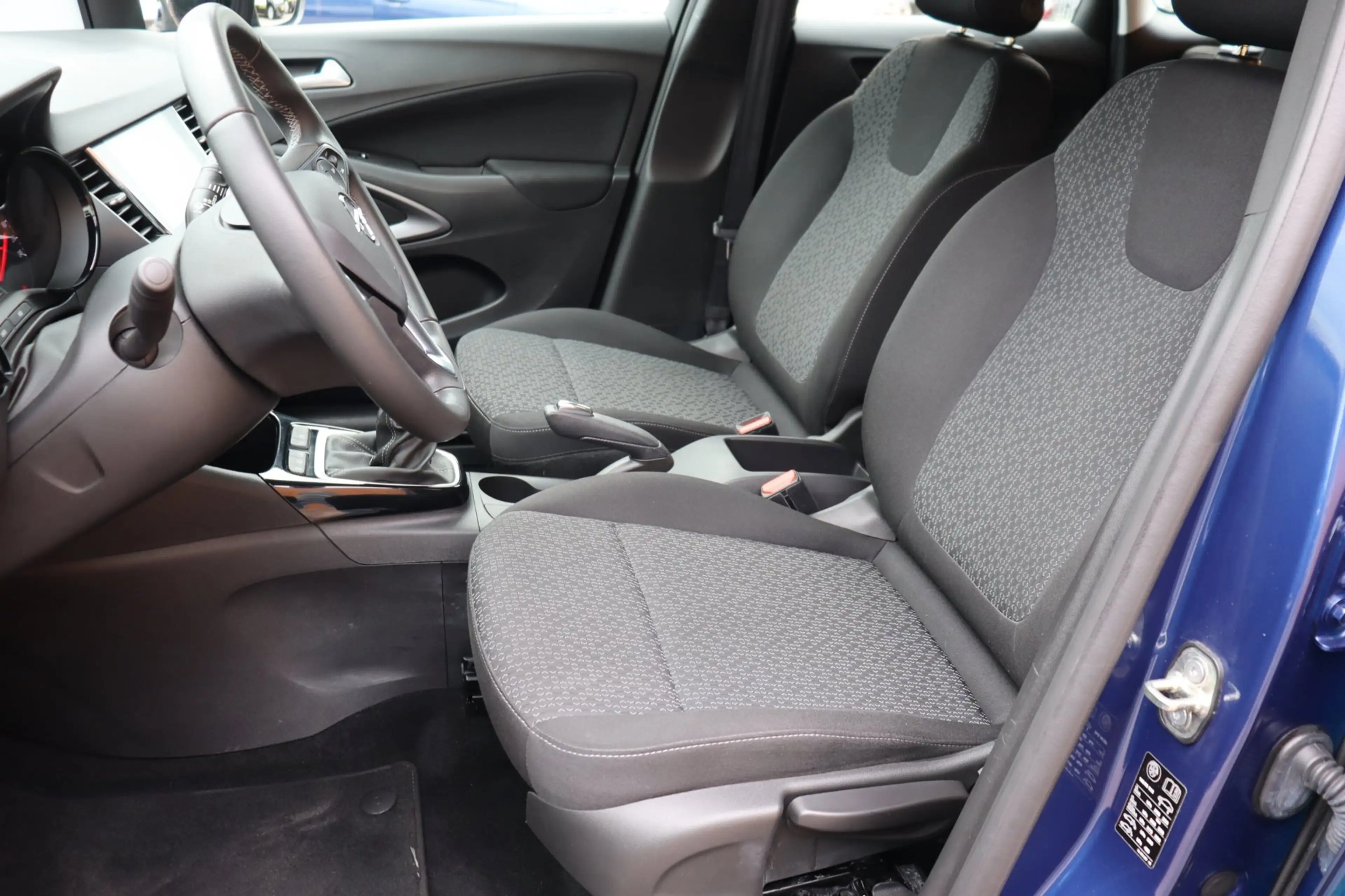 Opel Crossland 1.2 Turbo Edition Org.NL trekhaak camera pdc — photo 7