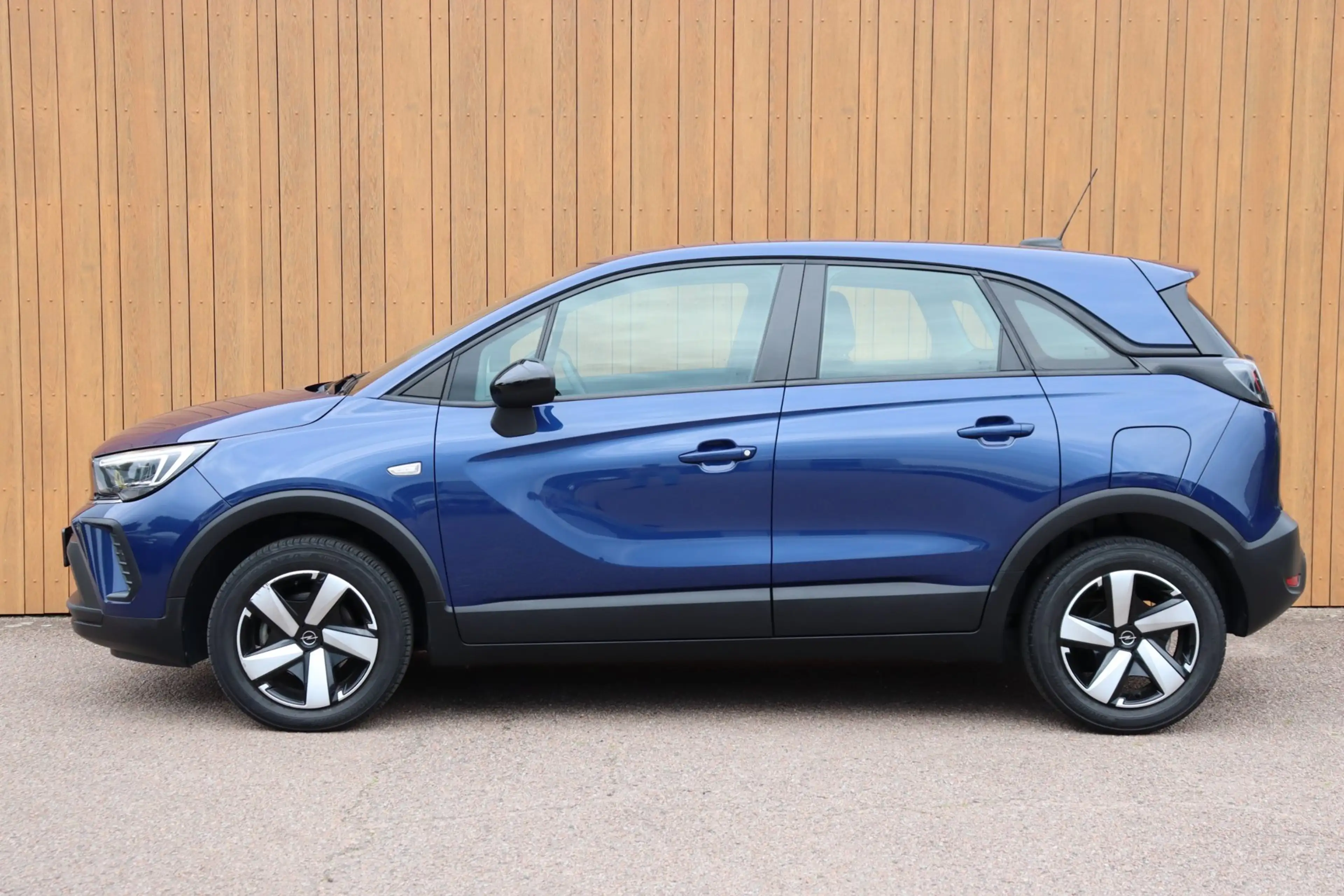 Opel Crossland 1.2 Turbo Edition Org.NL trekhaak camera pdc — photo 3