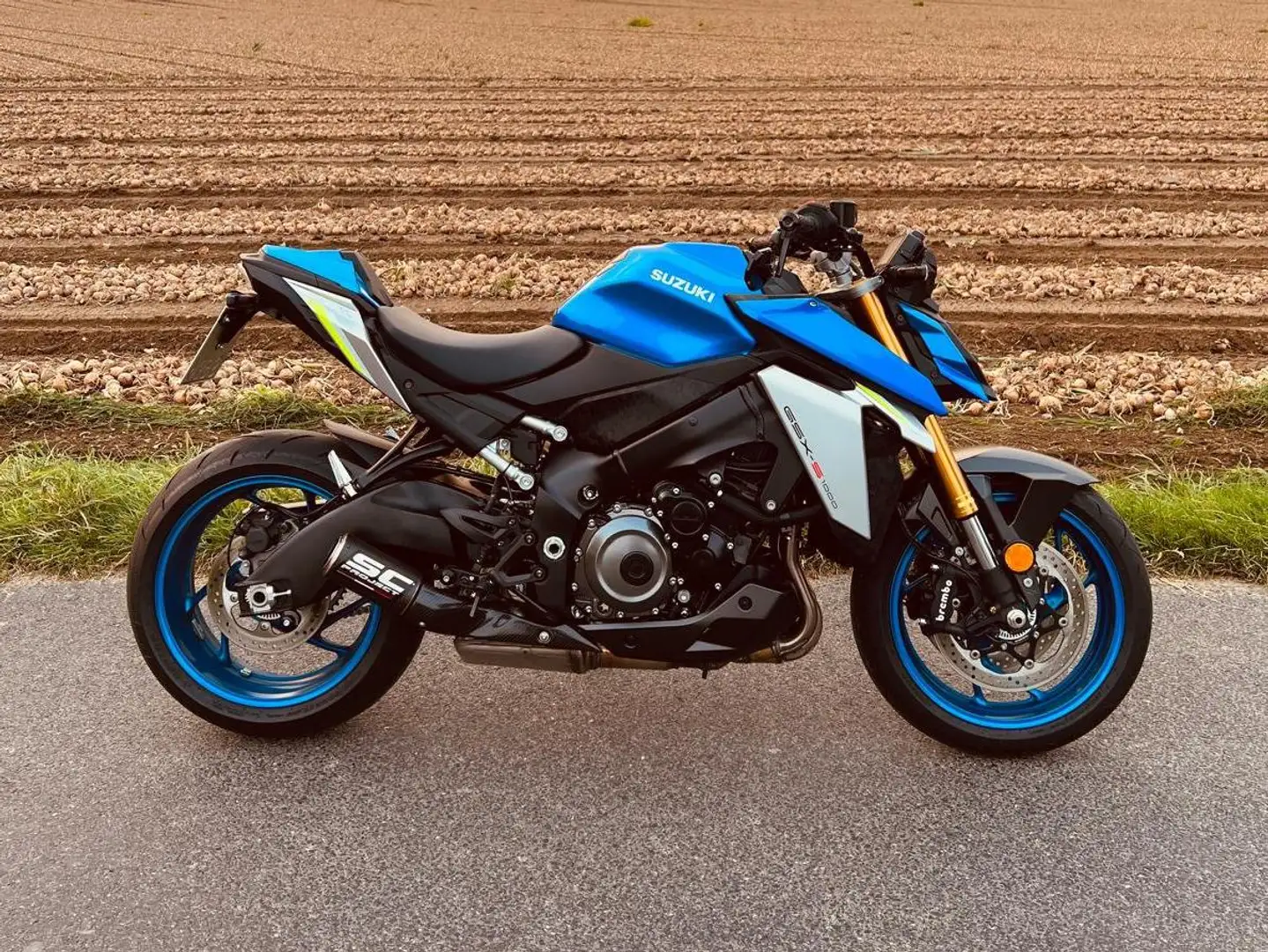 Suzuki GSX-S 1000 Modrá - 1