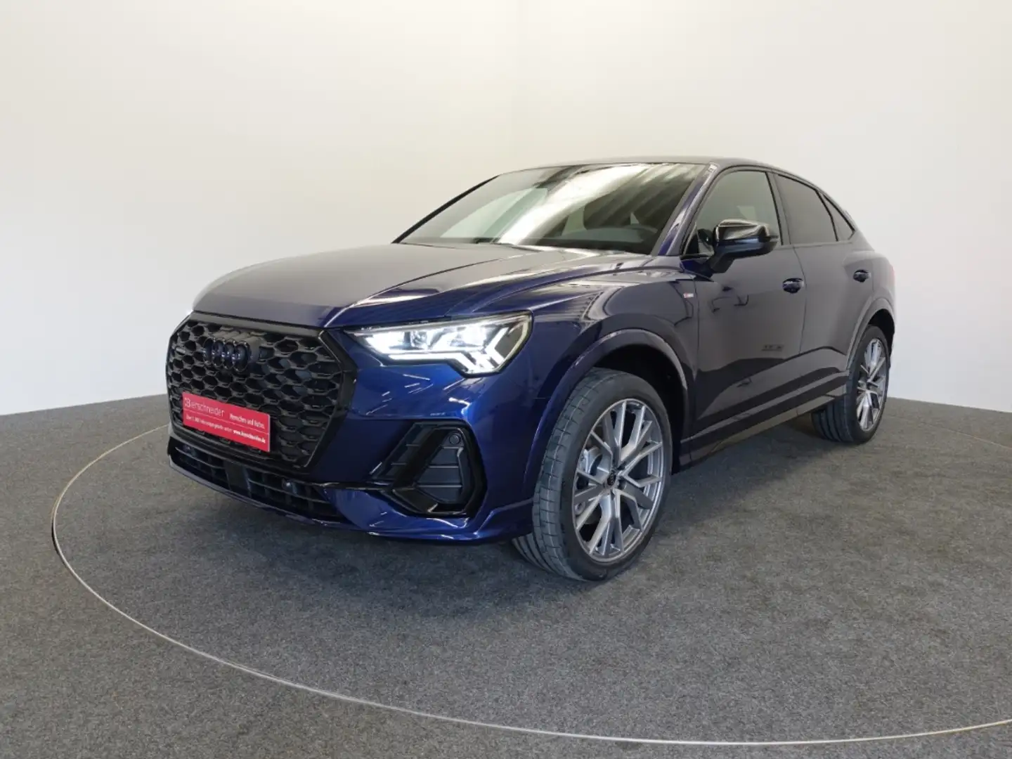 Audi Q3 Sportback 40 TFSI quattro S line PANO NAVI 360° KA Blau - 1