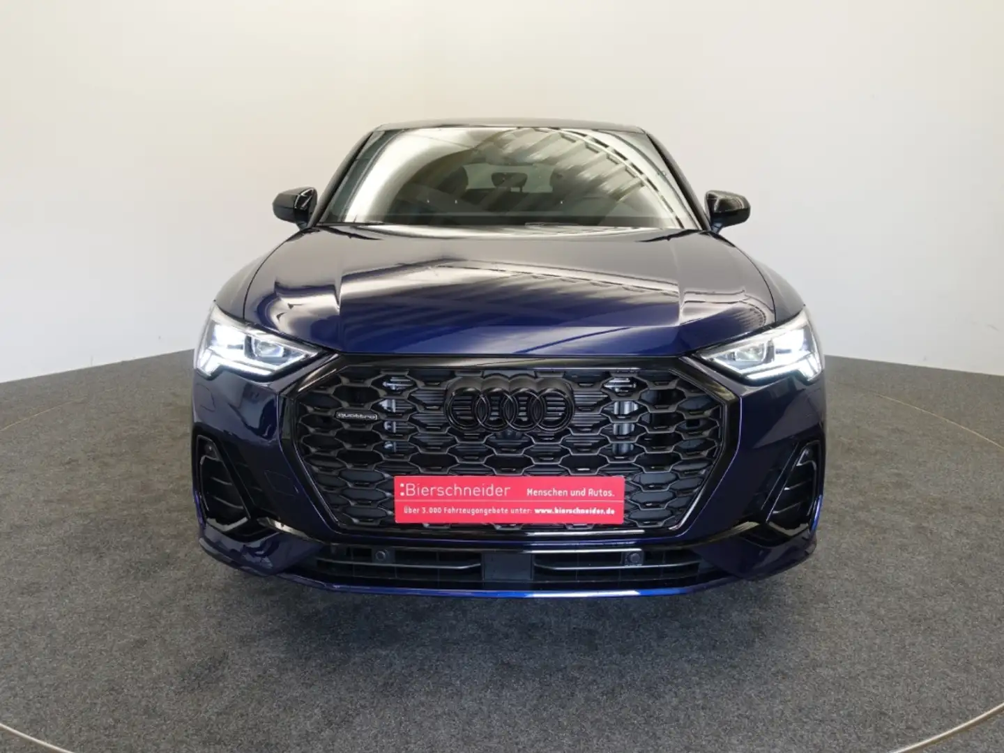 Audi Q3 Sportback 40 TFSI quattro S line PANO NAVI 360° KA Blau - 2